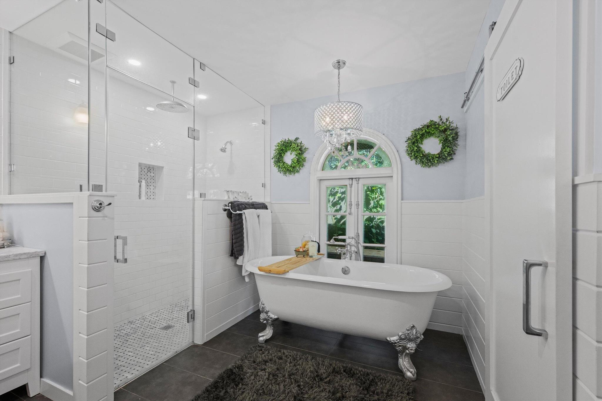 135 Saint Davids Way