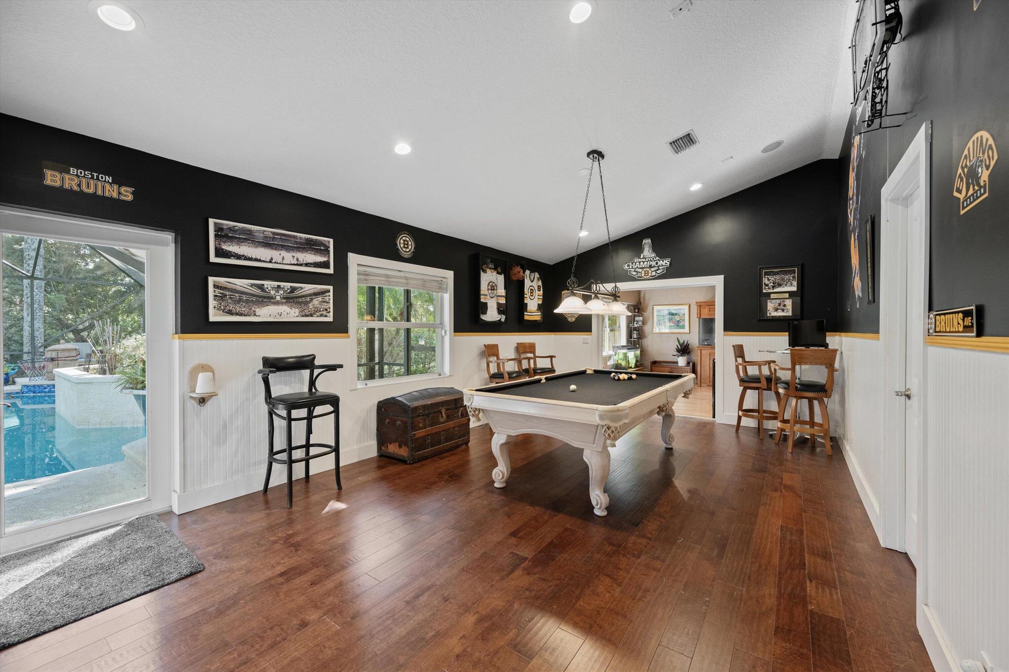 135 Saint Davids Way