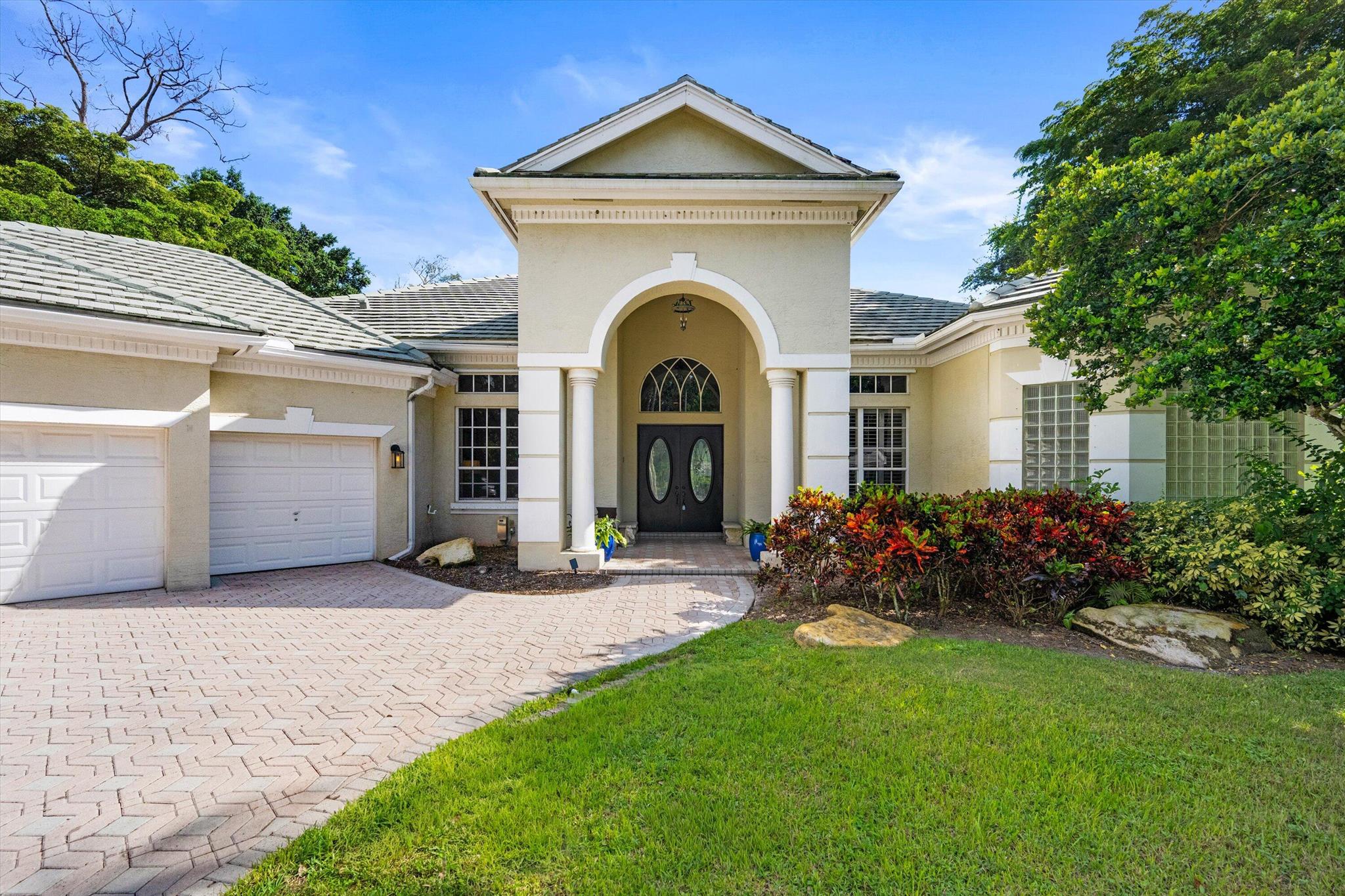 762 Pine Chase Court