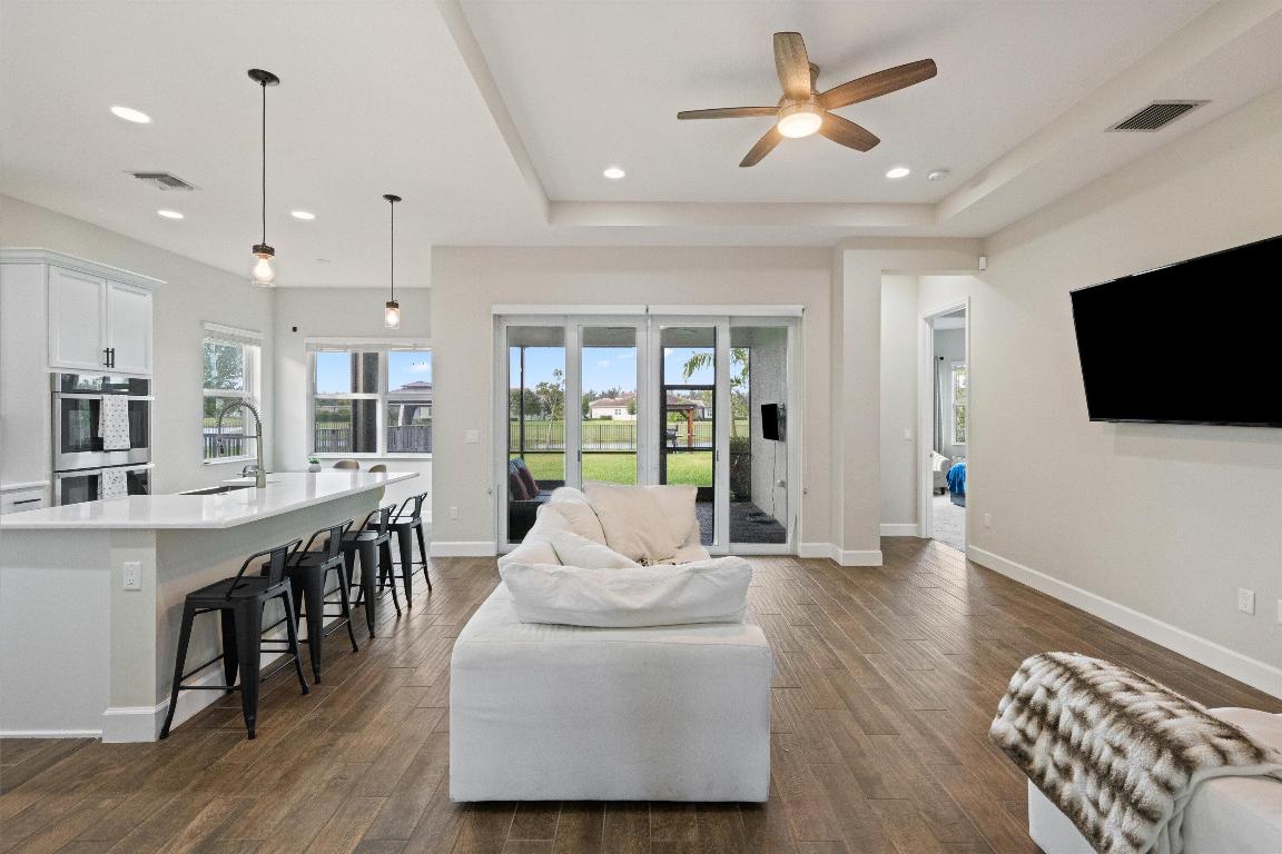 15121 Goldfinch Circle