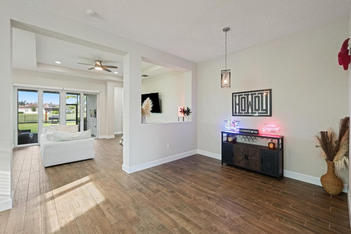 15121 Goldfinch Circle