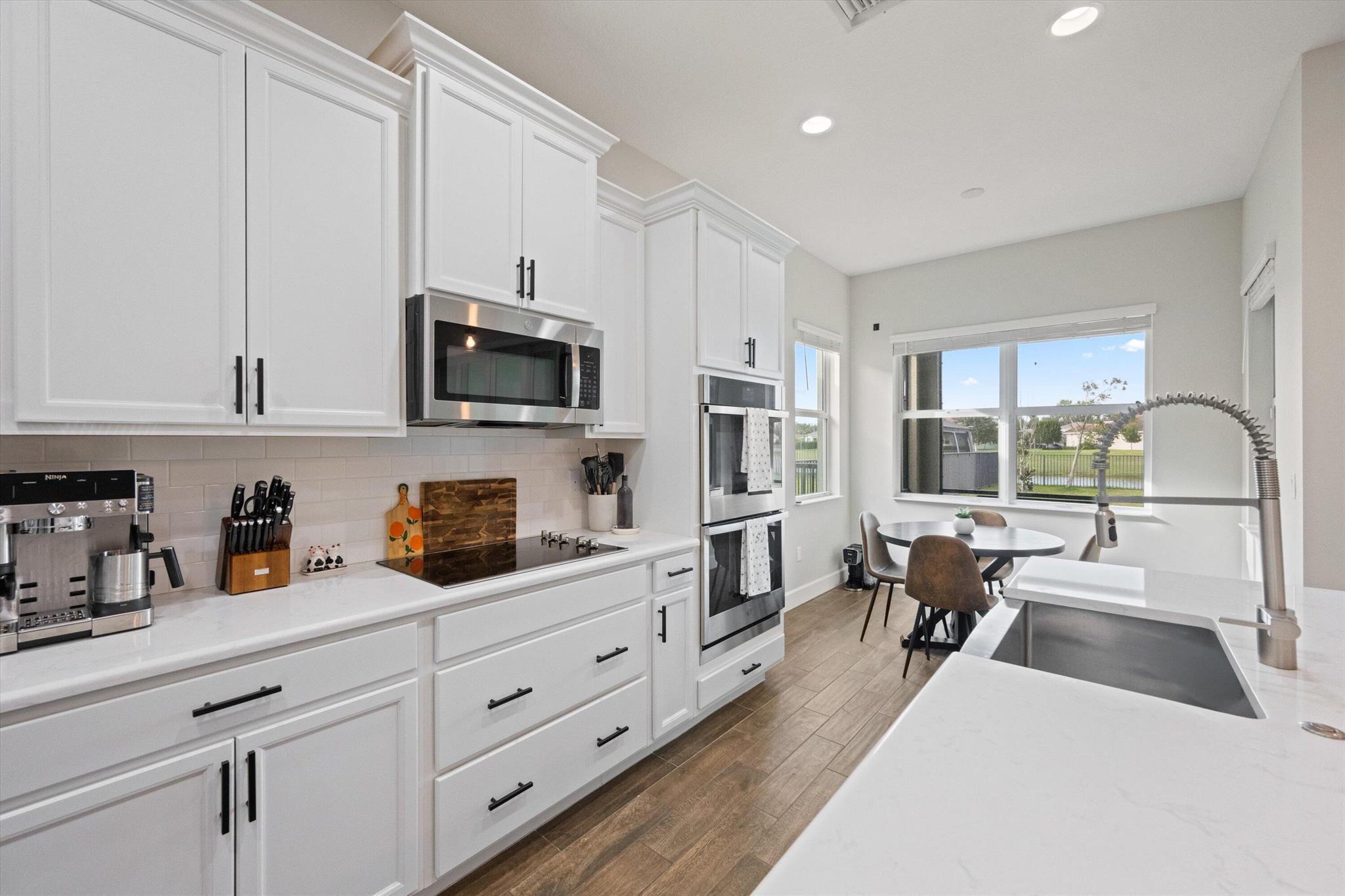 15121 Goldfinch Circle