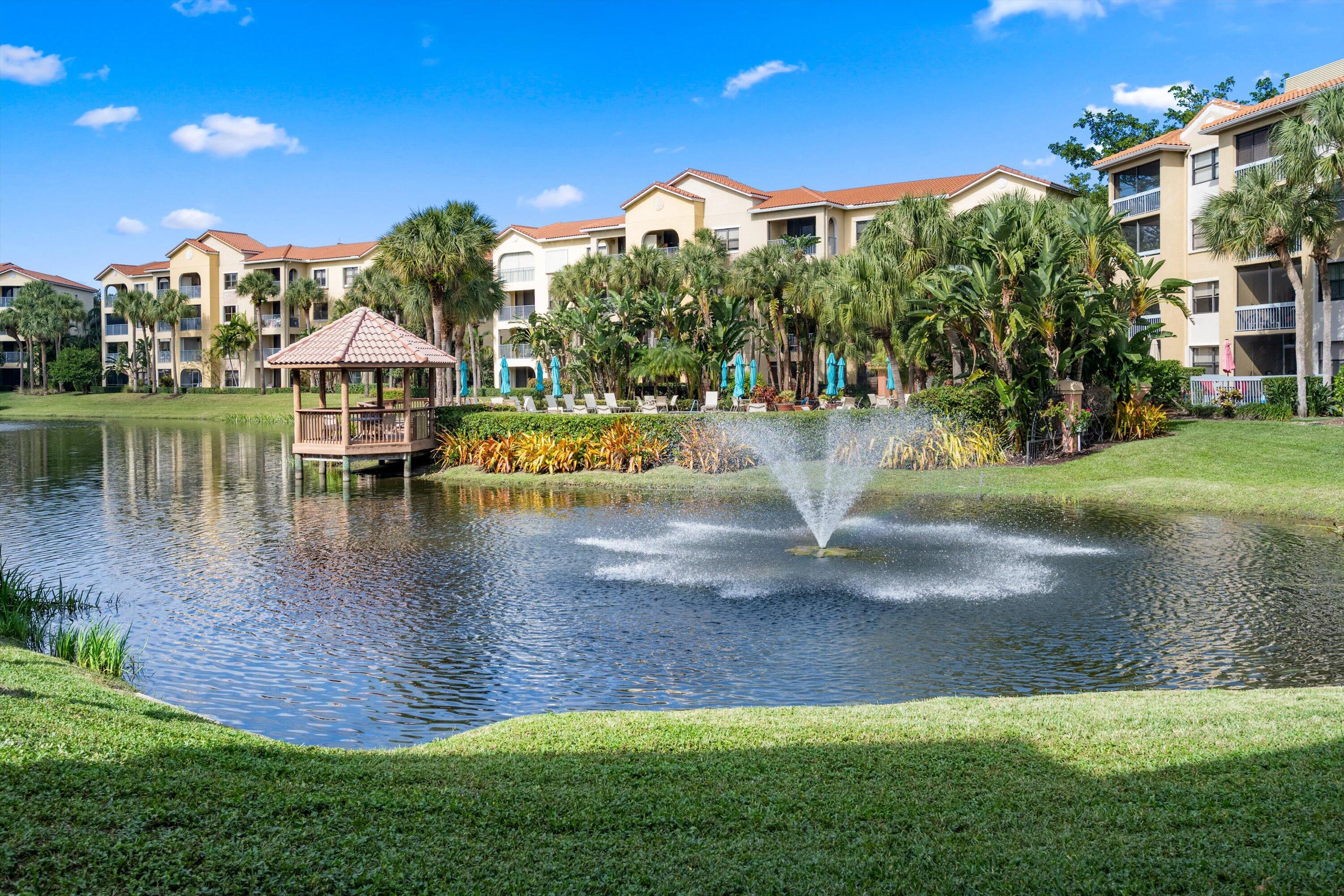 600 Uno Lago Drive 104