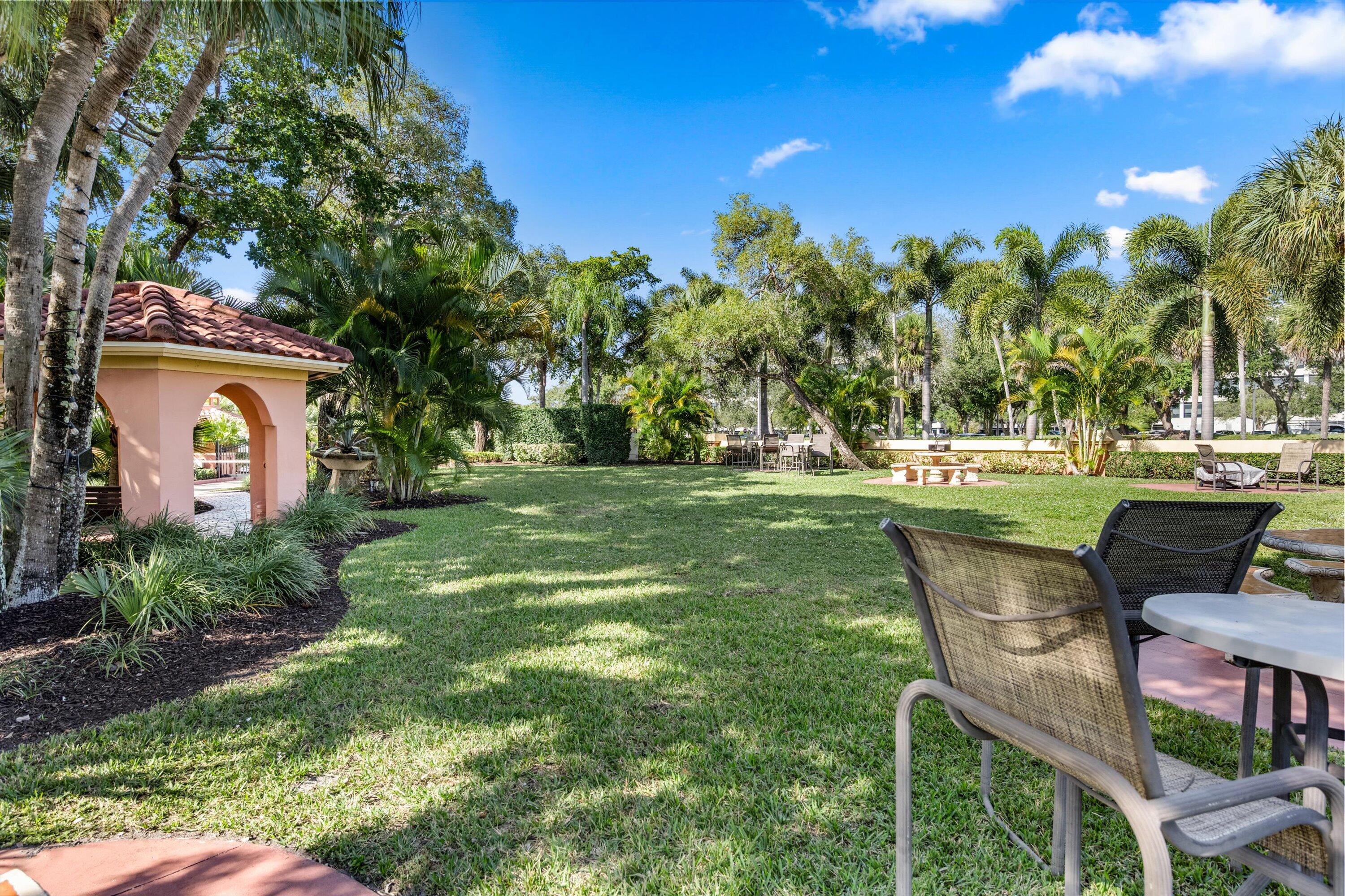 600 Uno Lago Drive 104