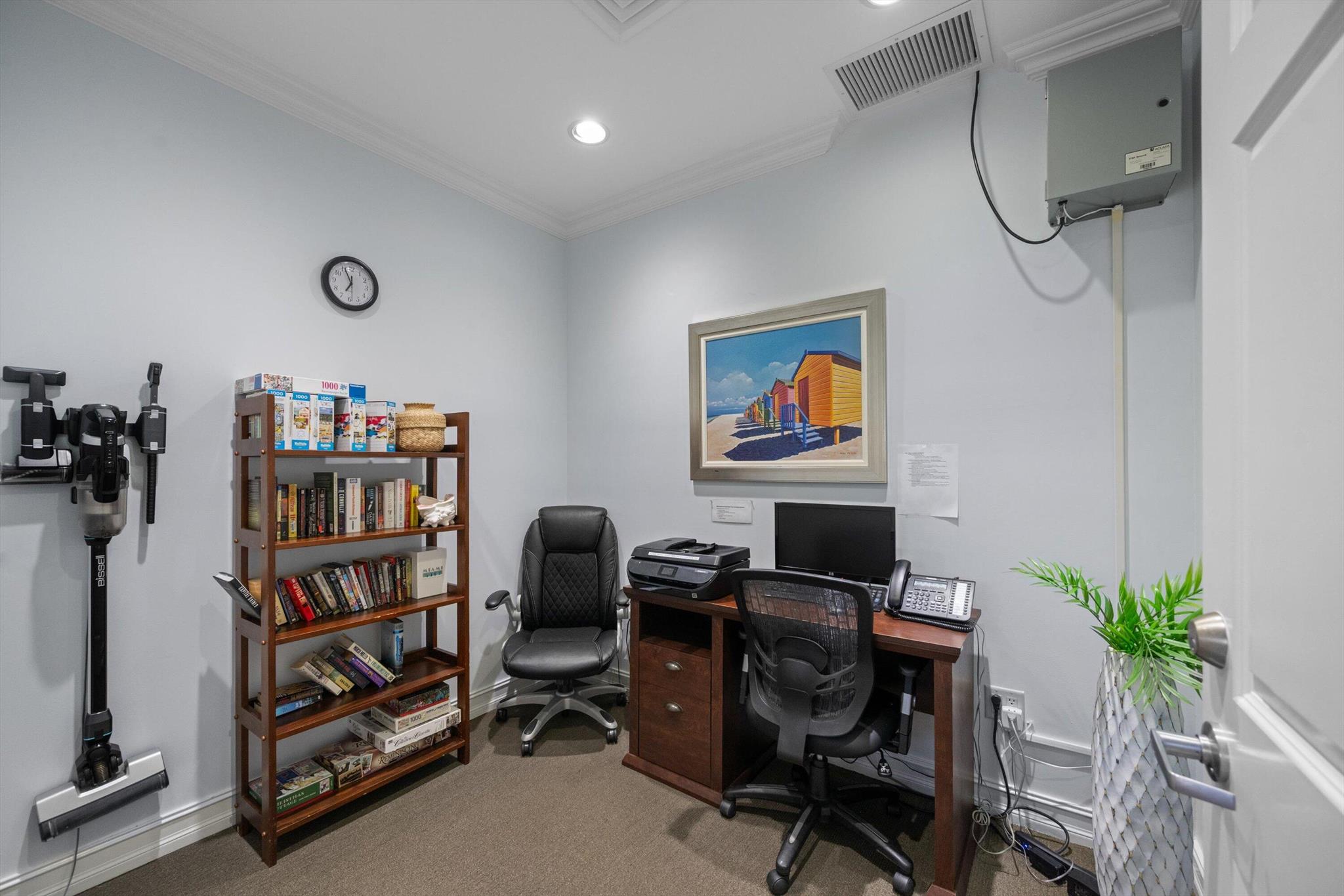 600 Uno Lago Drive 104