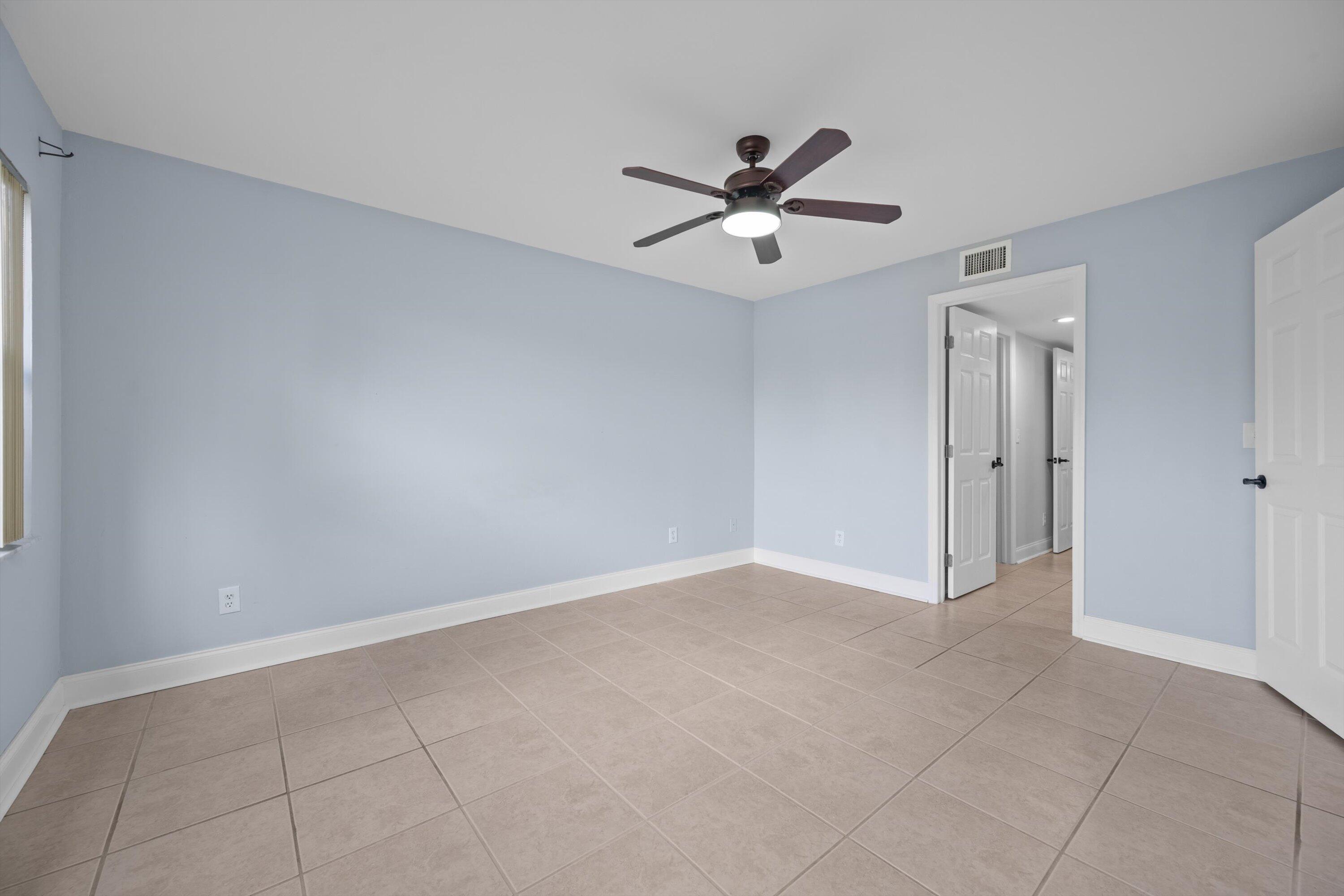 600 Uno Lago Drive 104