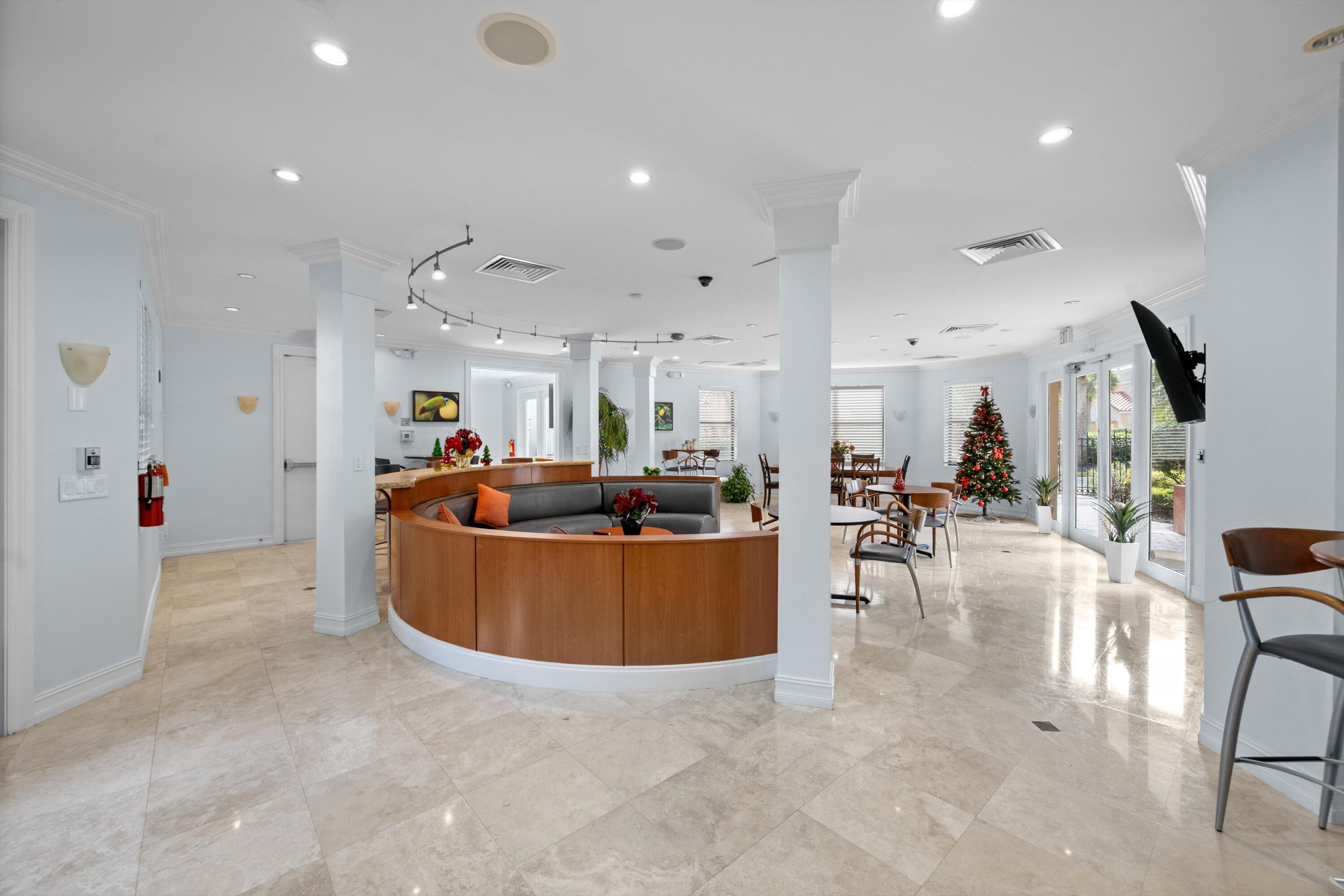 600 Uno Lago Drive 104