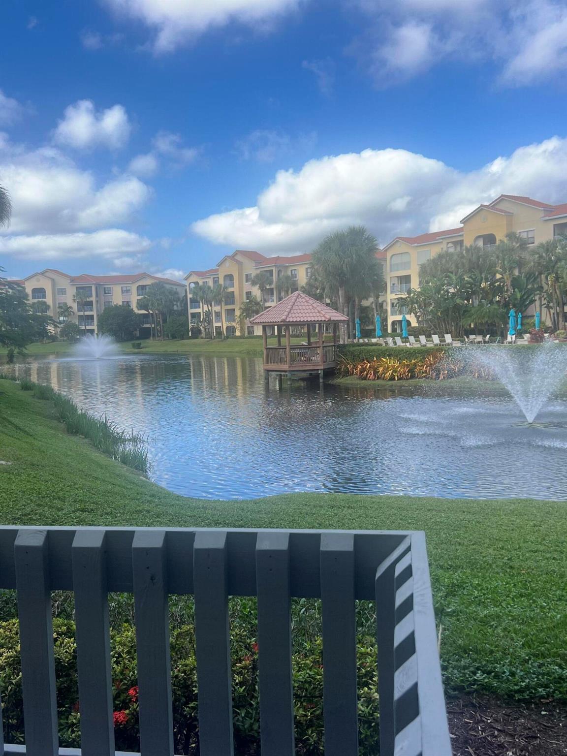 600 Uno Lago Drive 104