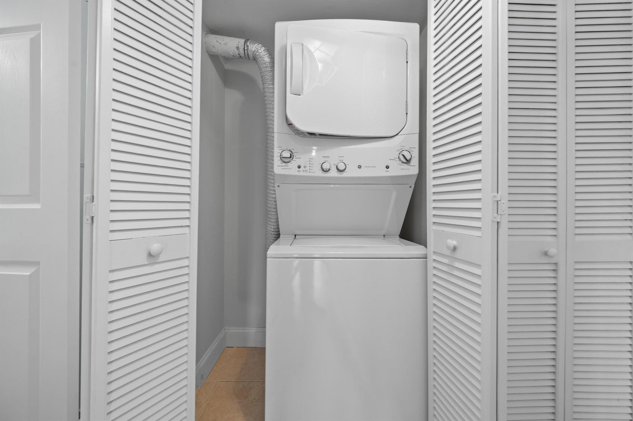 600 Uno Lago Drive 104