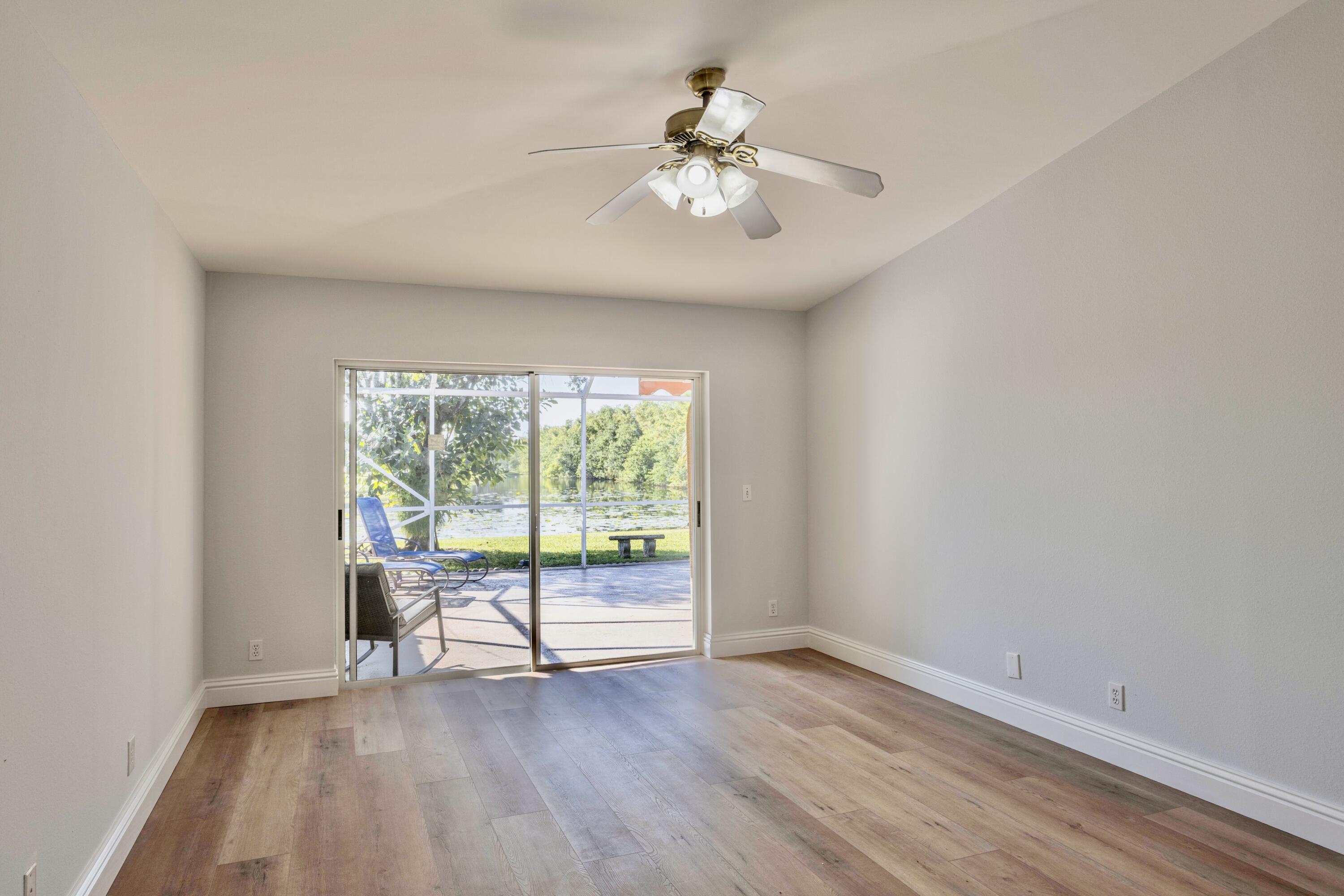 1605 S Club Drive