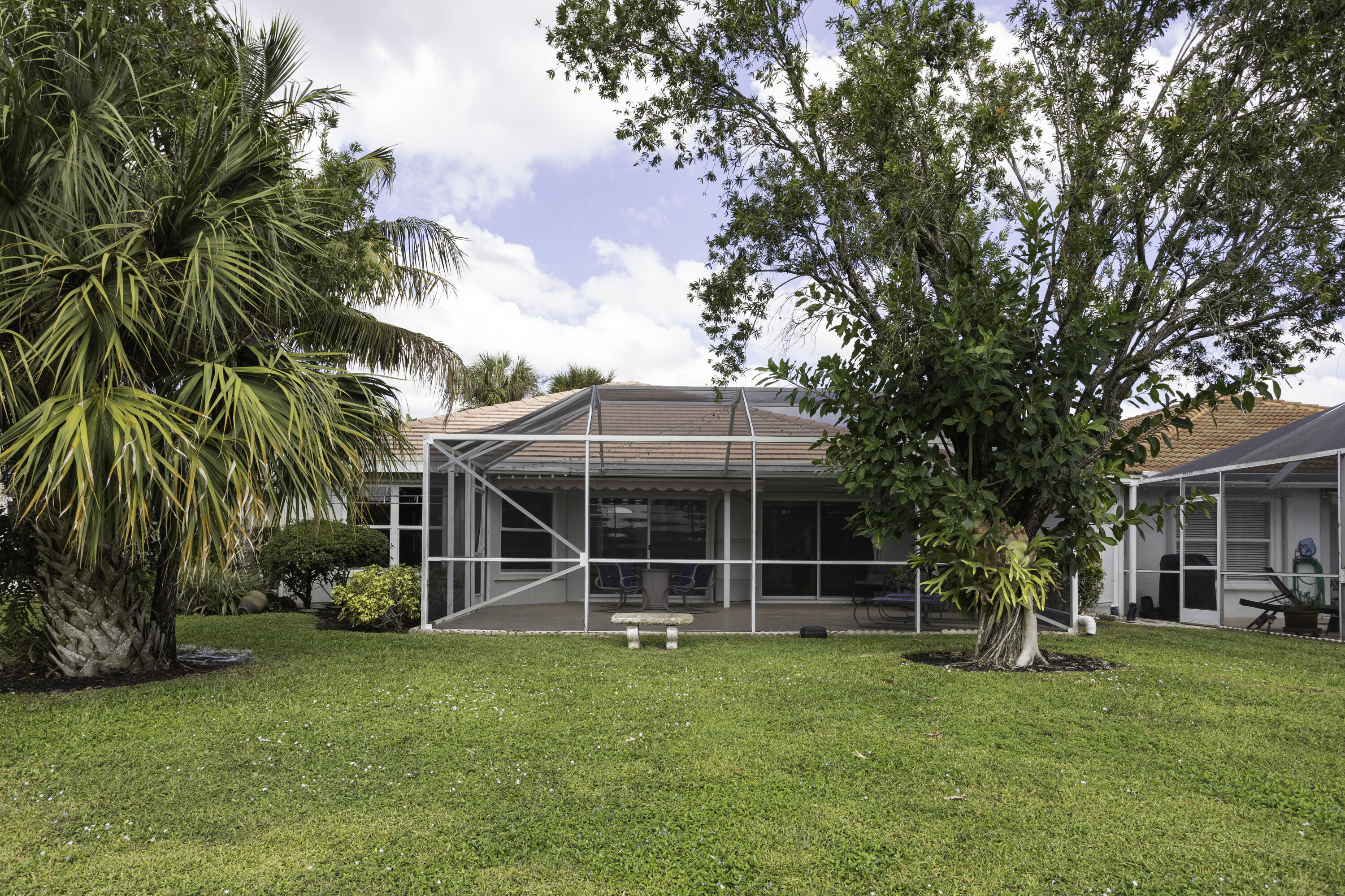 1605 S Club Drive
