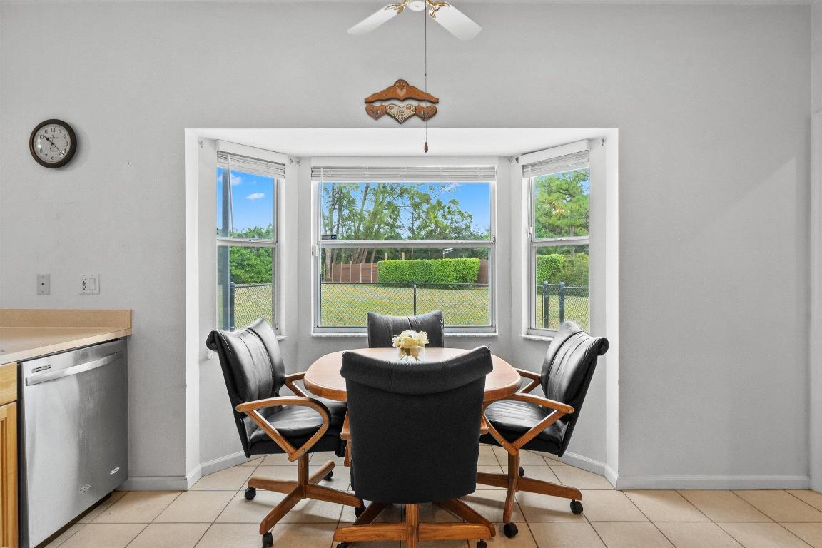 104 Greenwood Place, Royal Palm Beach