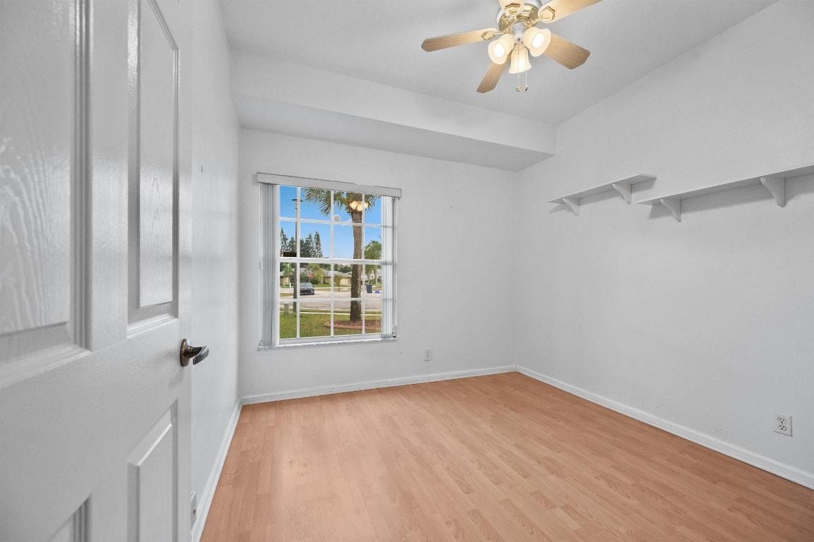 104 Greenwood Place, Royal Palm Beach