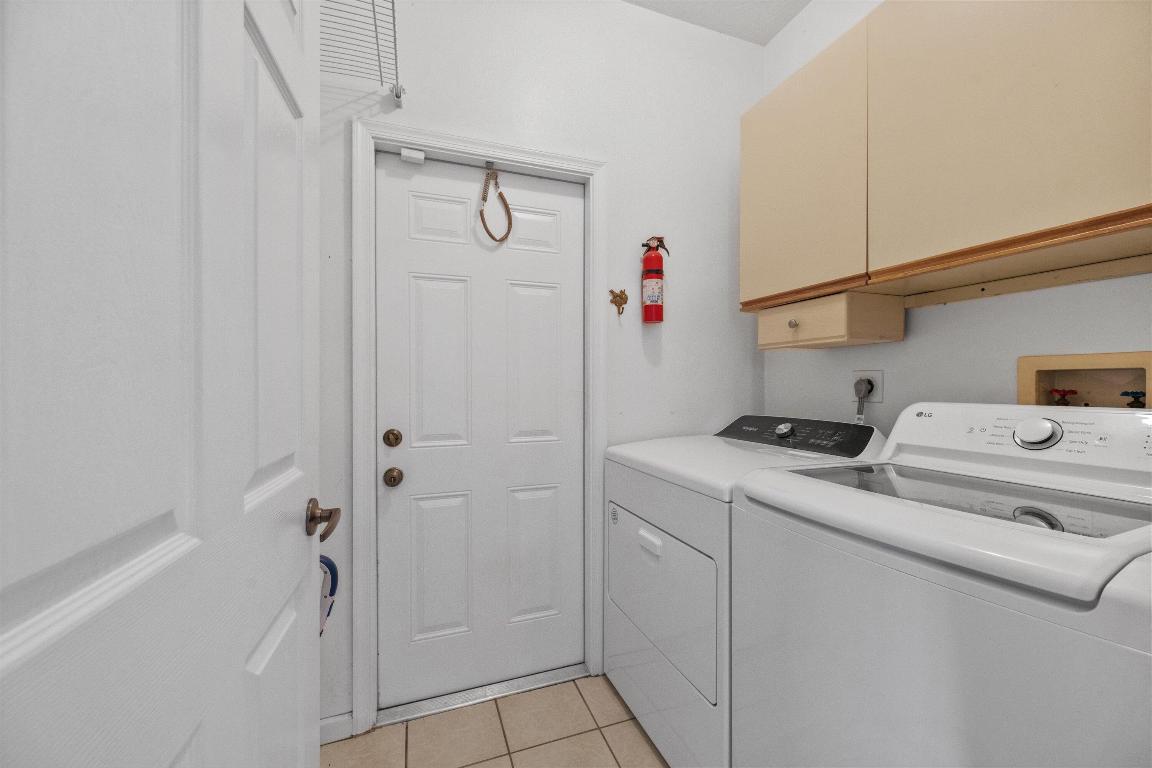 104 Greenwood Place, Royal Palm Beach