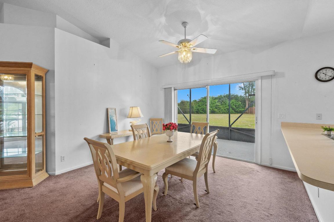 104 Greenwood Place, Royal Palm Beach