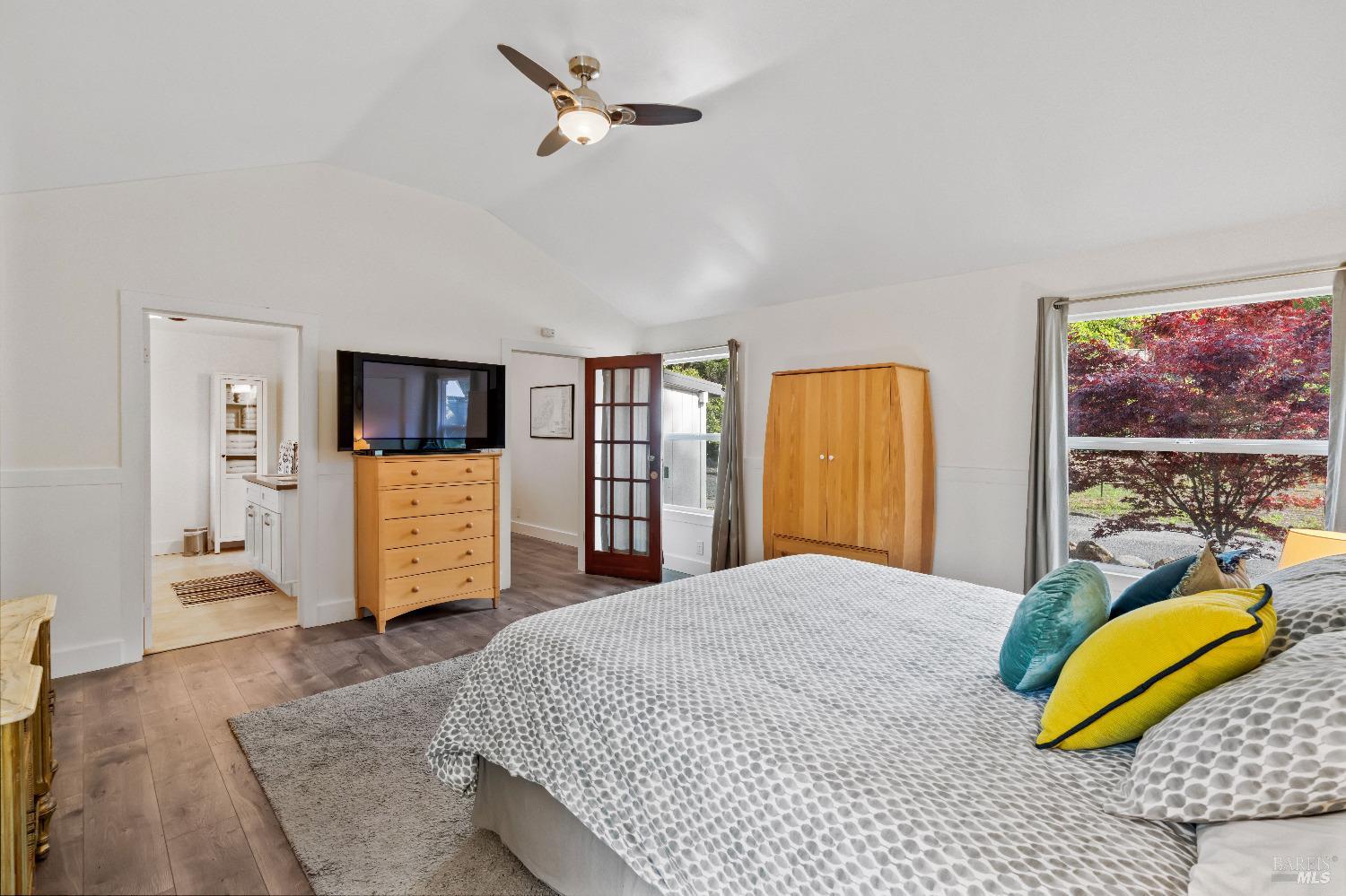 4255 Warm Springs Rd