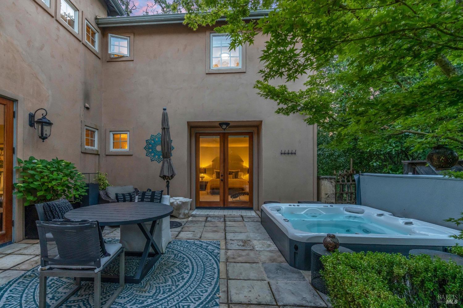 1277 London Ranch Rd