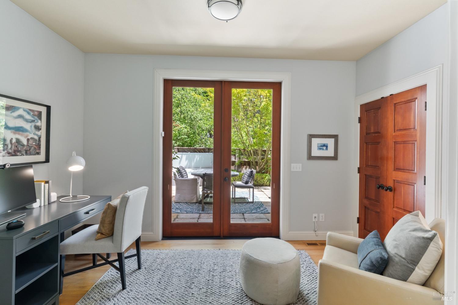 1277 London Ranch Rd