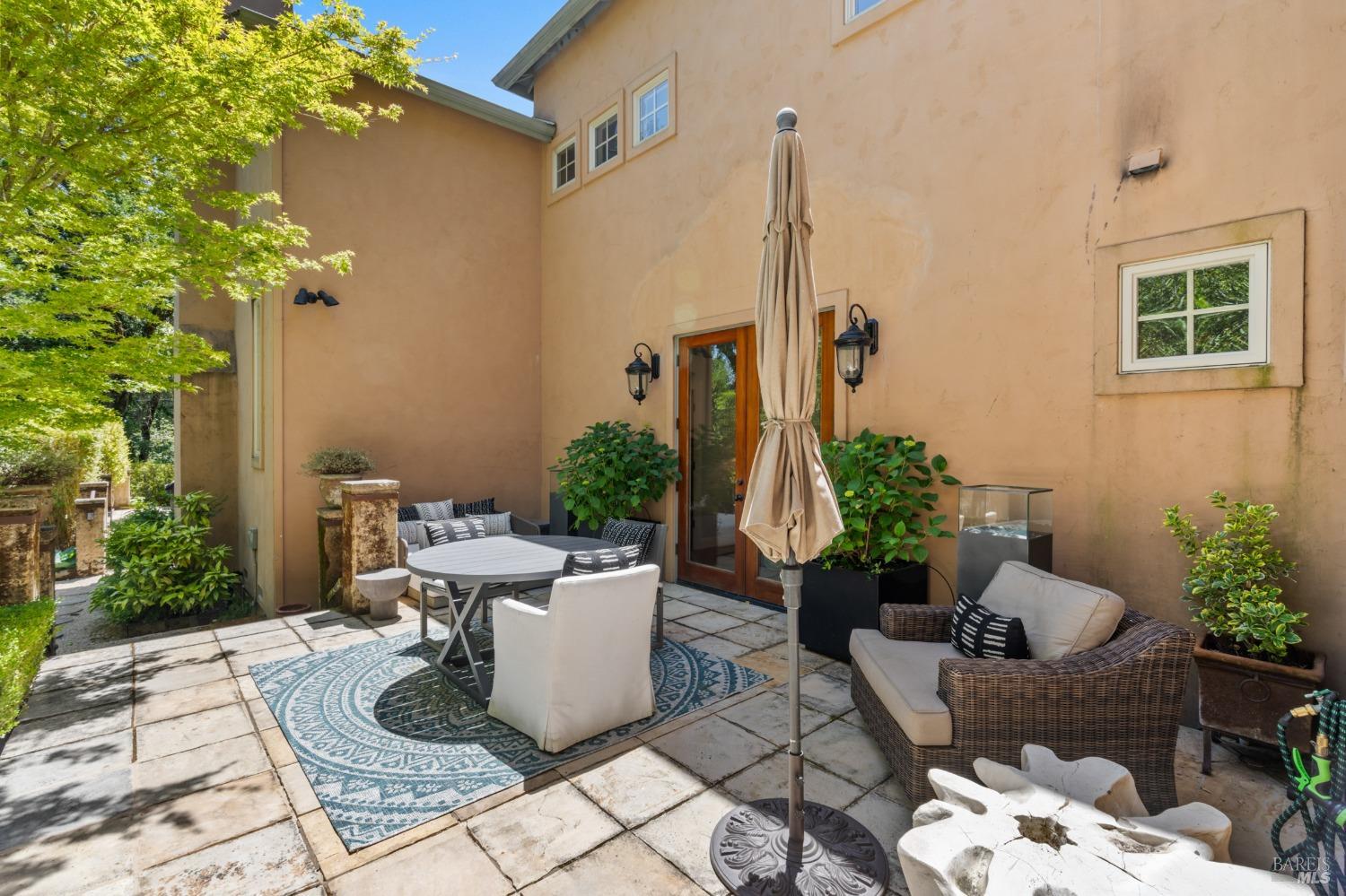 1277 London Ranch Rd