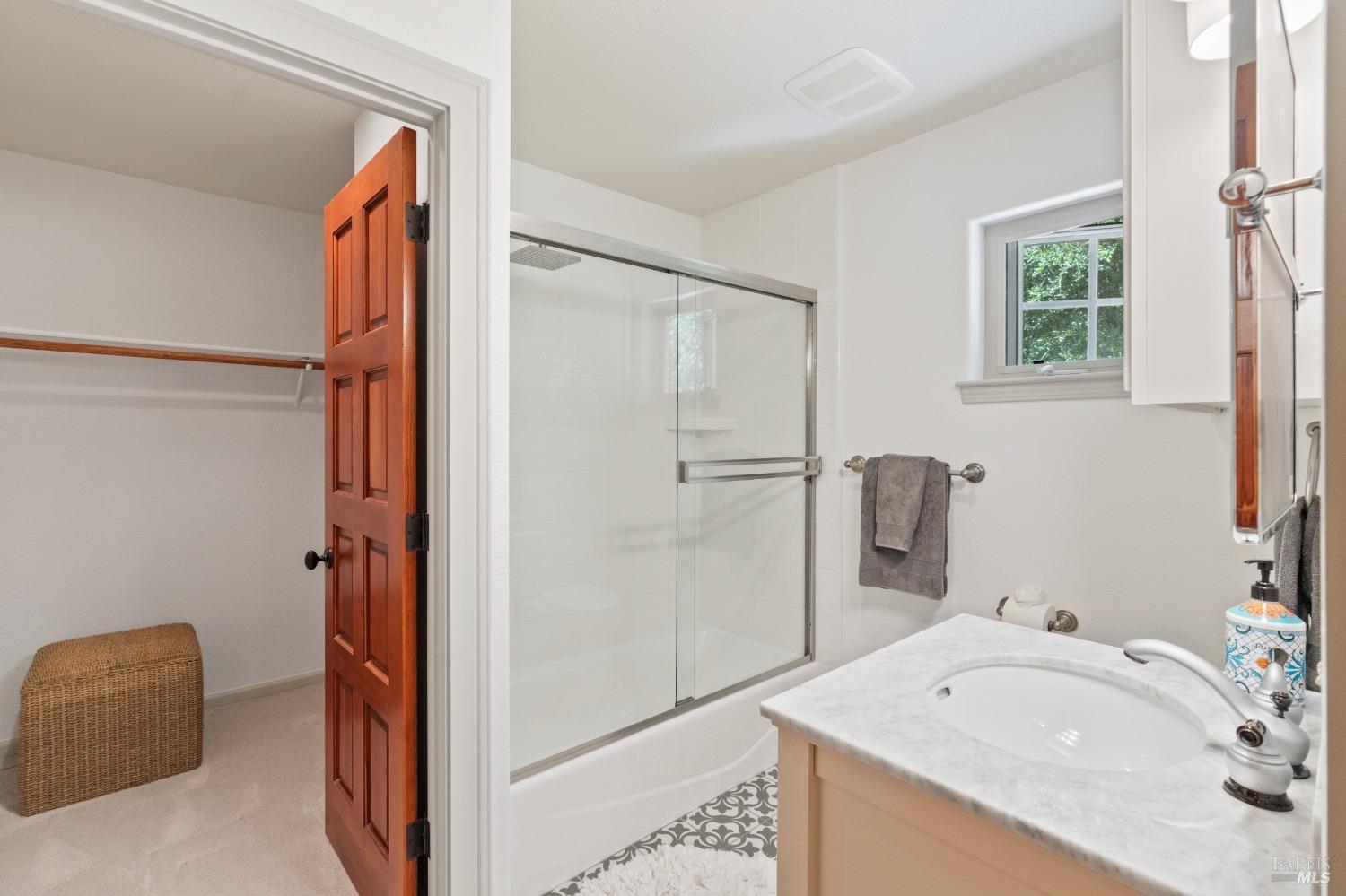 1277 London Ranch Rd