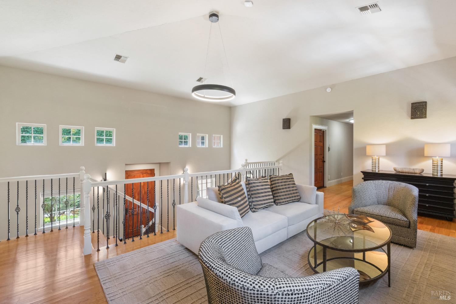 1277 London Ranch Rd