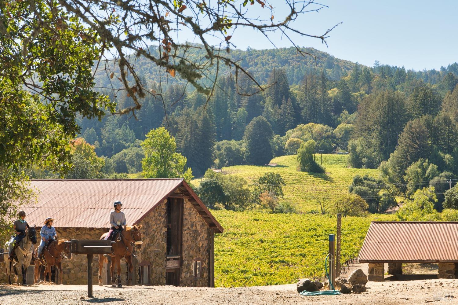 1277 London Ranch Rd