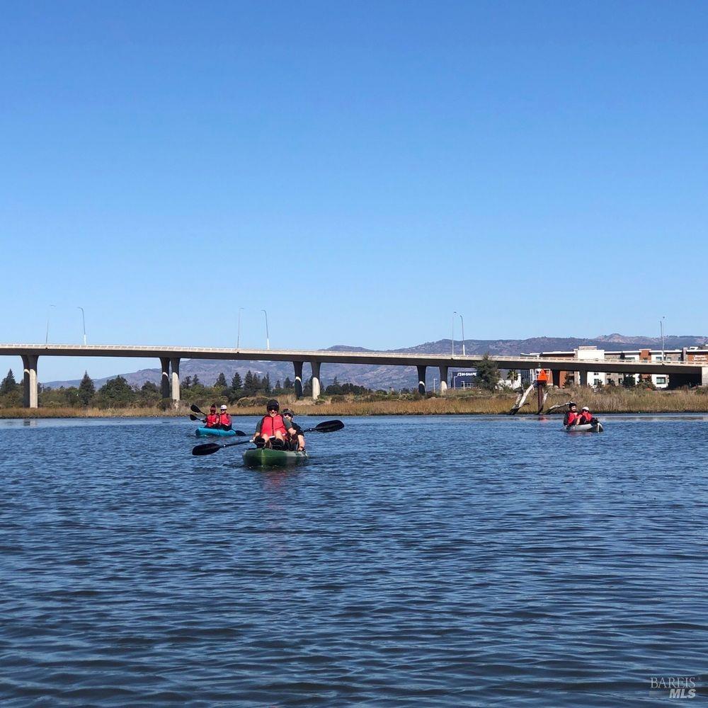 314 Larkspur Plaza Dr