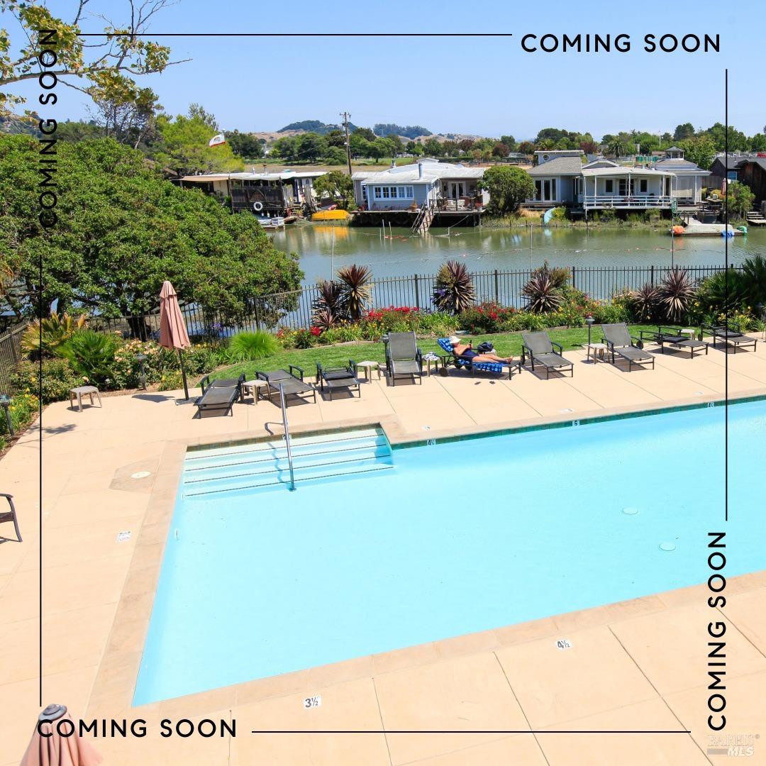 314 Larkspur Plaza Dr