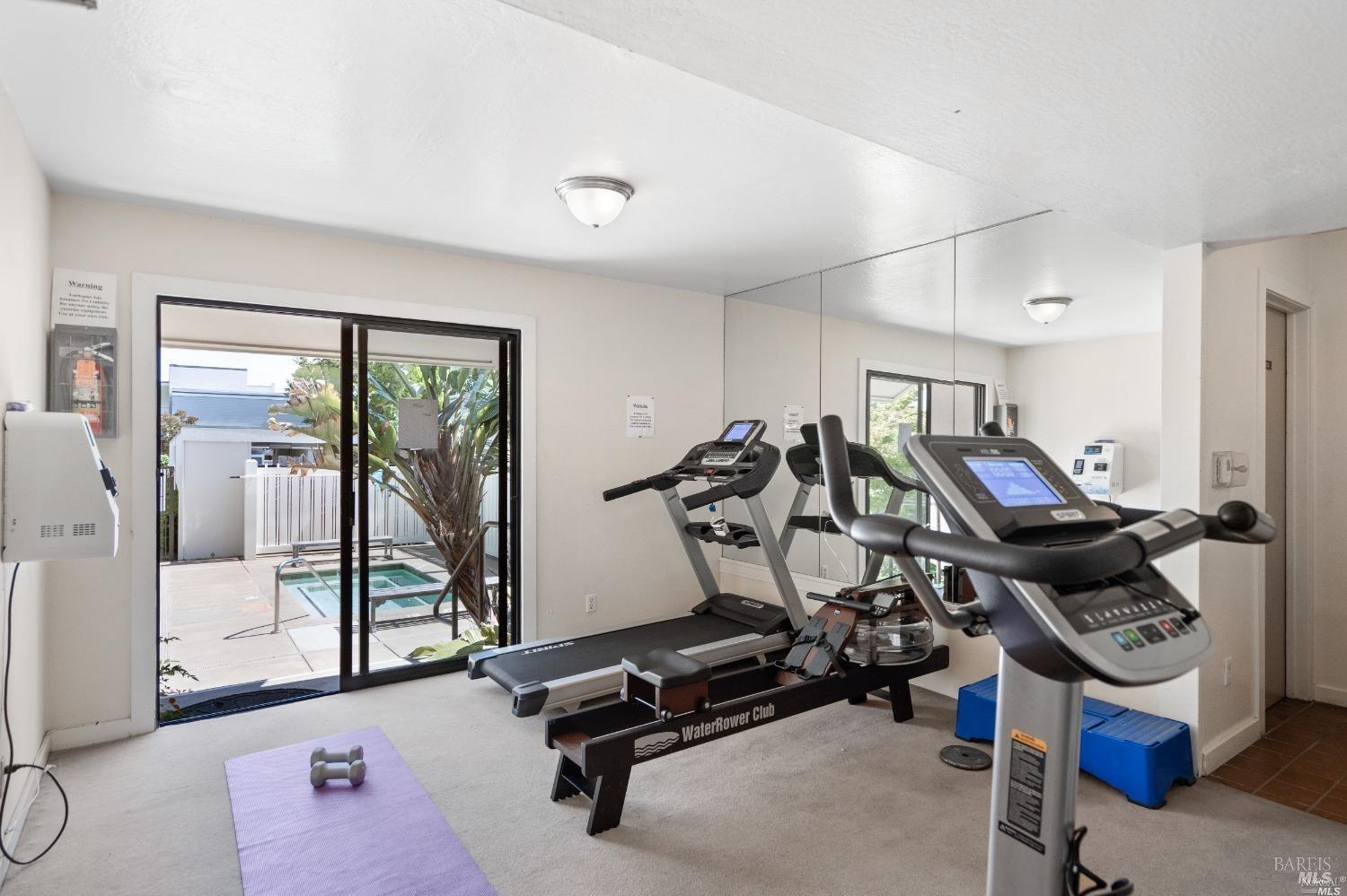 314 Larkspur Plaza Dr