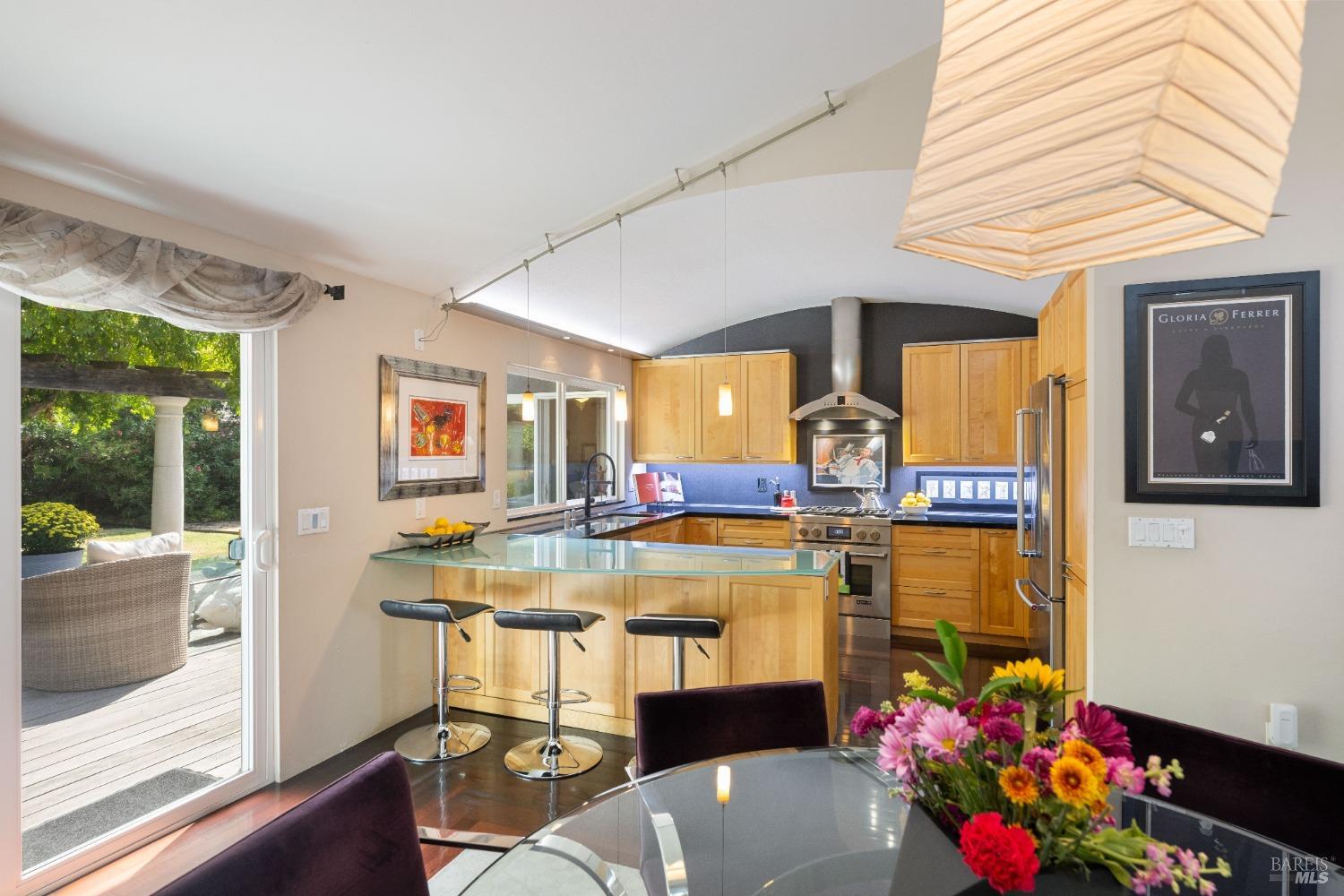 19352 Junipero Serra Dr