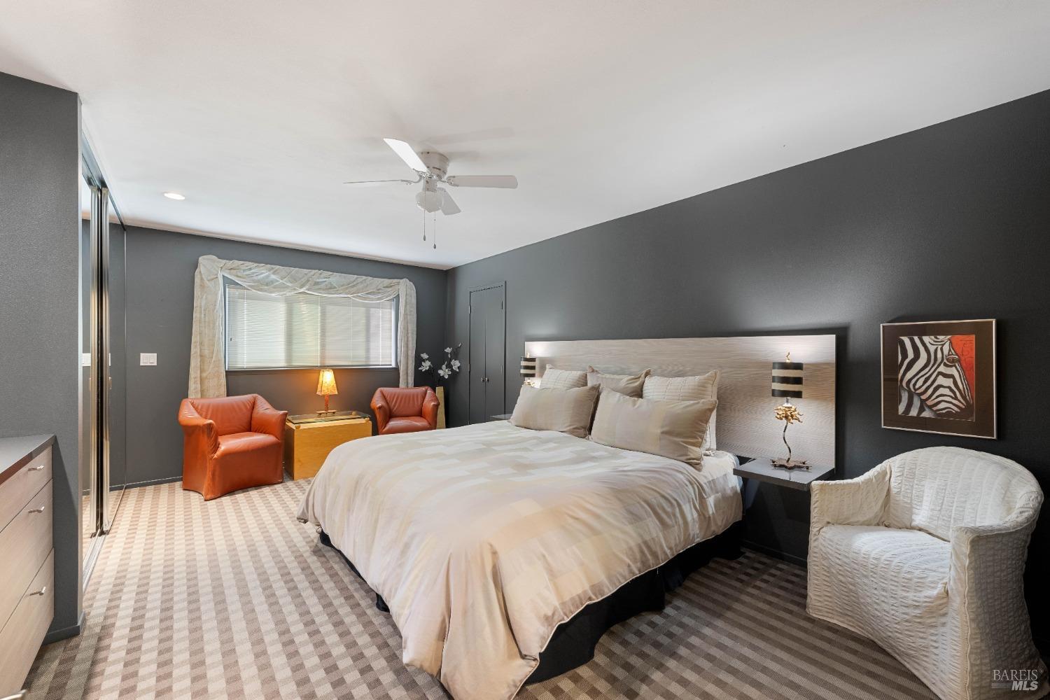 19352 Junipero Serra Dr