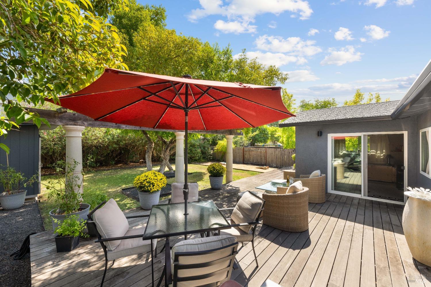 19352 Junipero Serra Dr