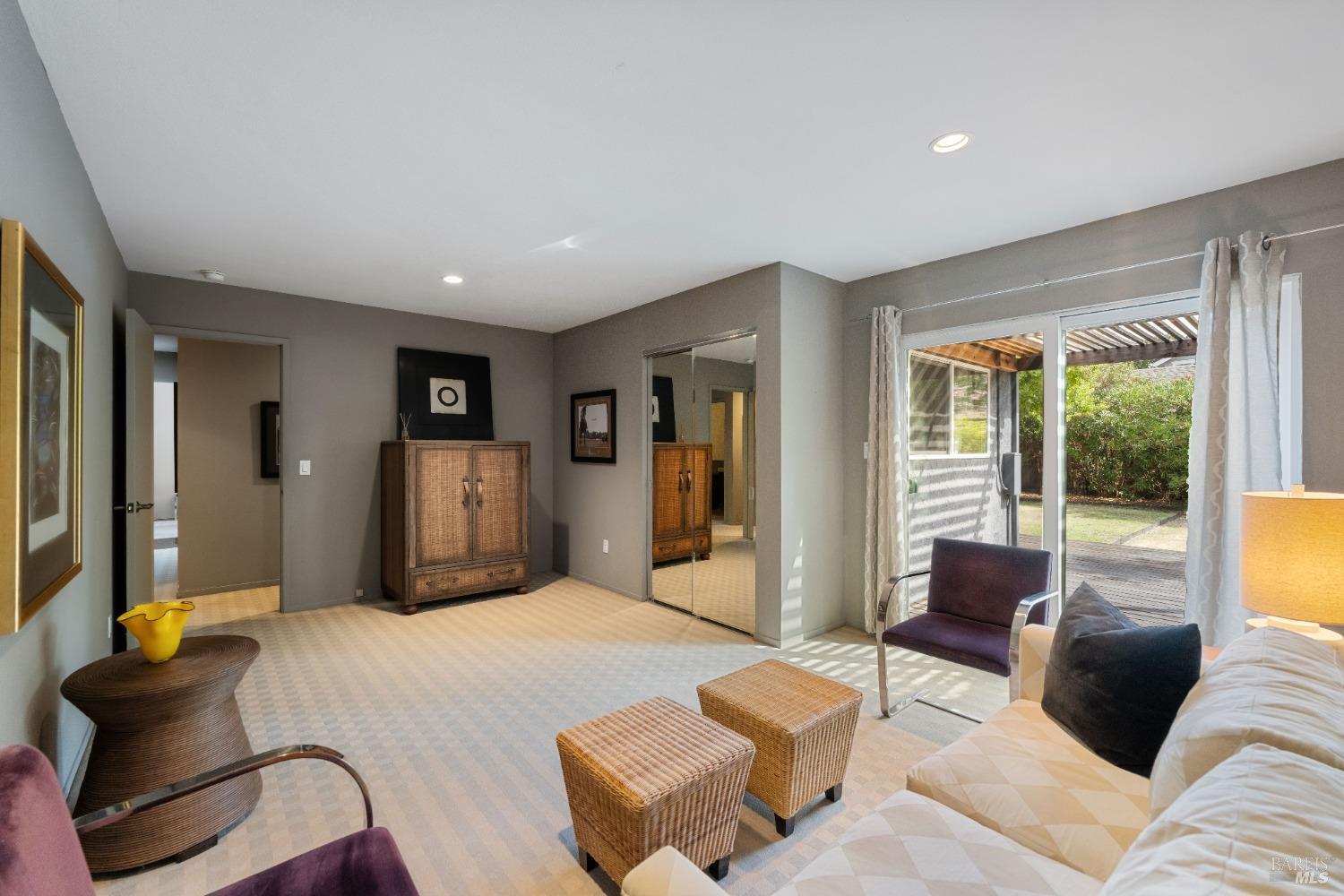 19352 Junipero Serra Dr