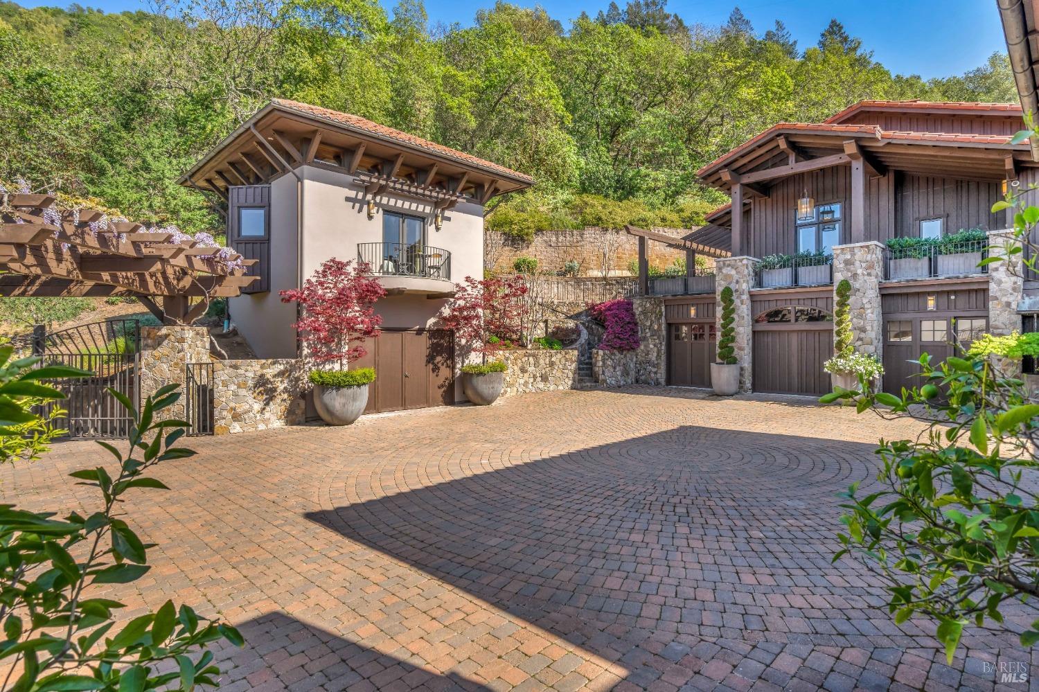 17489 Mallard Dr