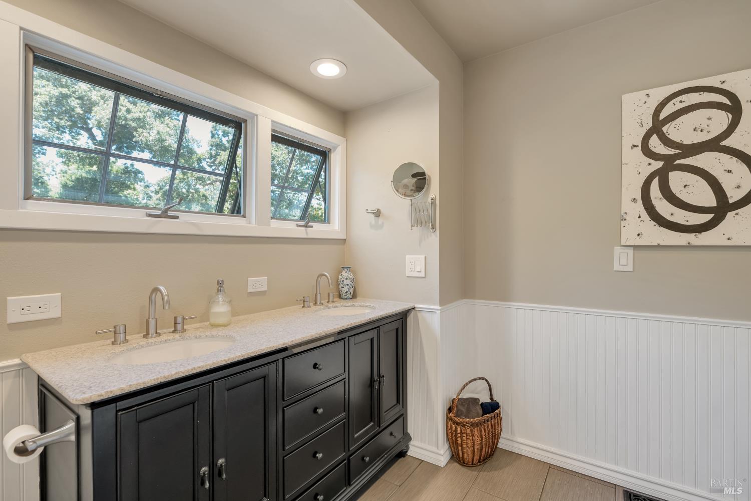 4215 Wake Robin Drive