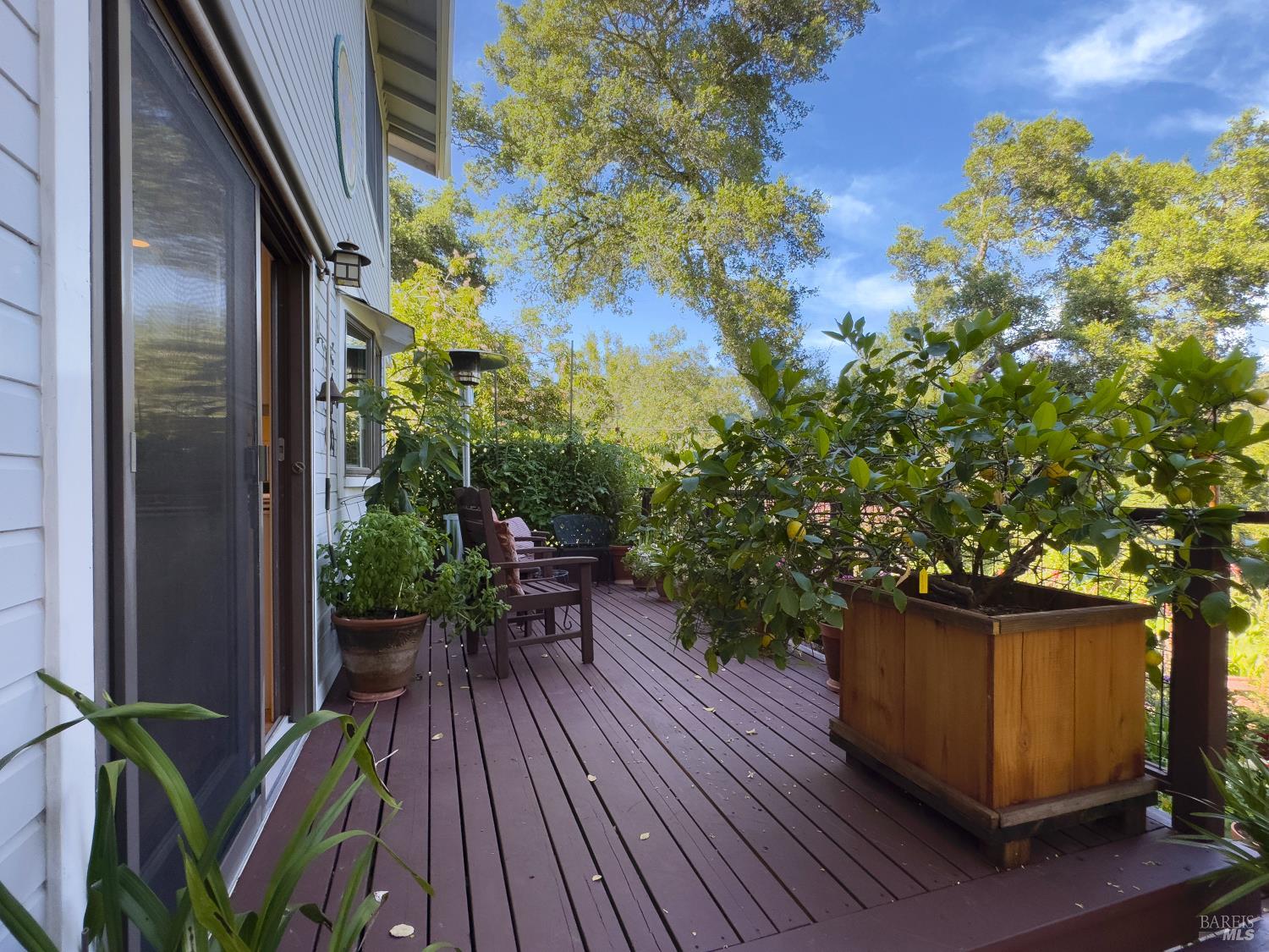 4215 Wake Robin Drive