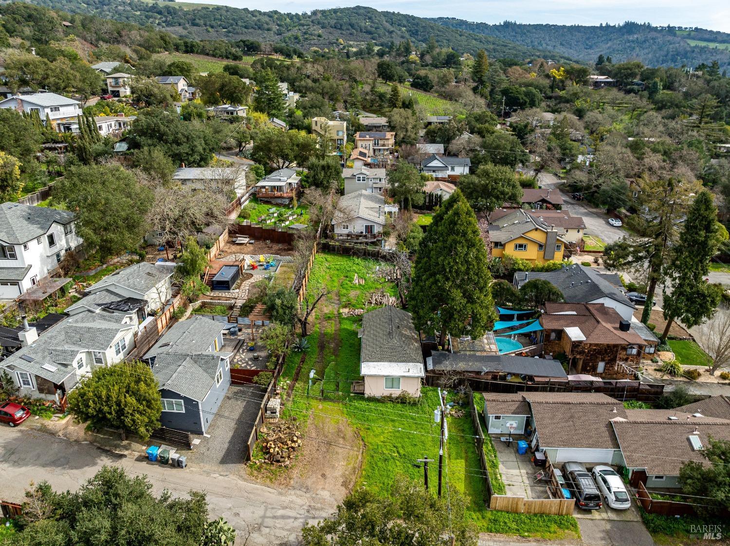 17364 Hillside Avenue