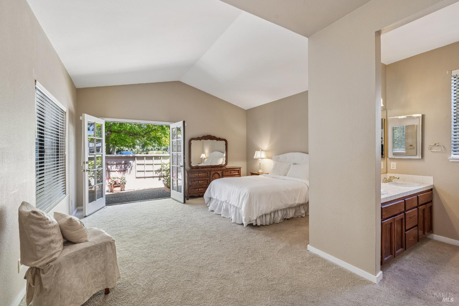 18509 Wellesley Ct