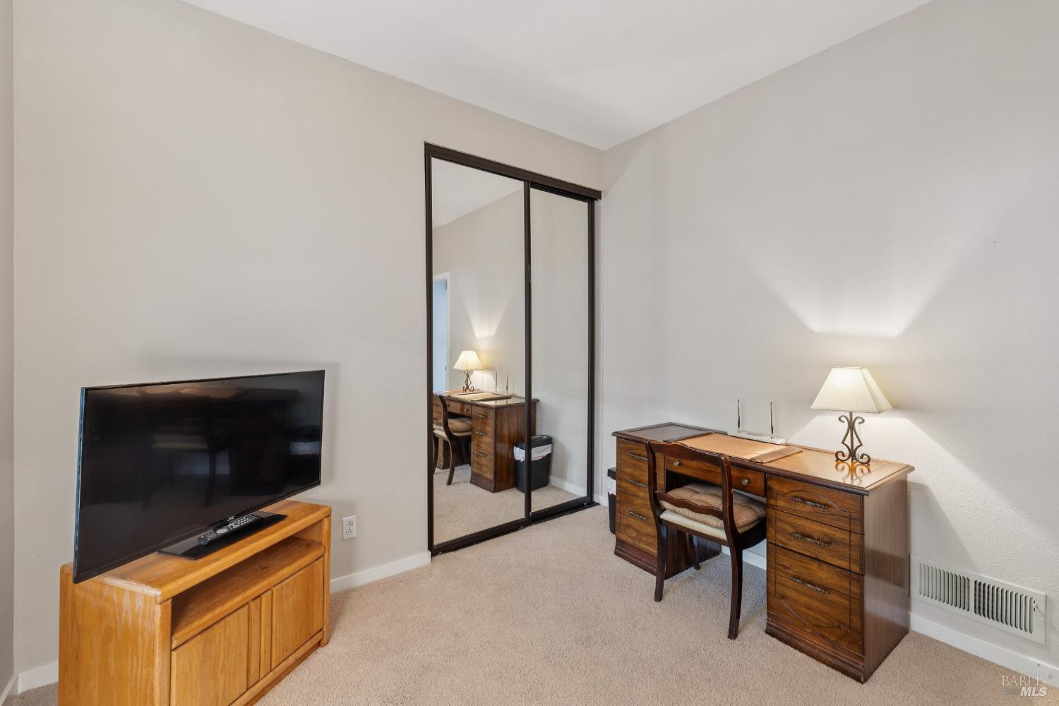 18509 Wellesley Court