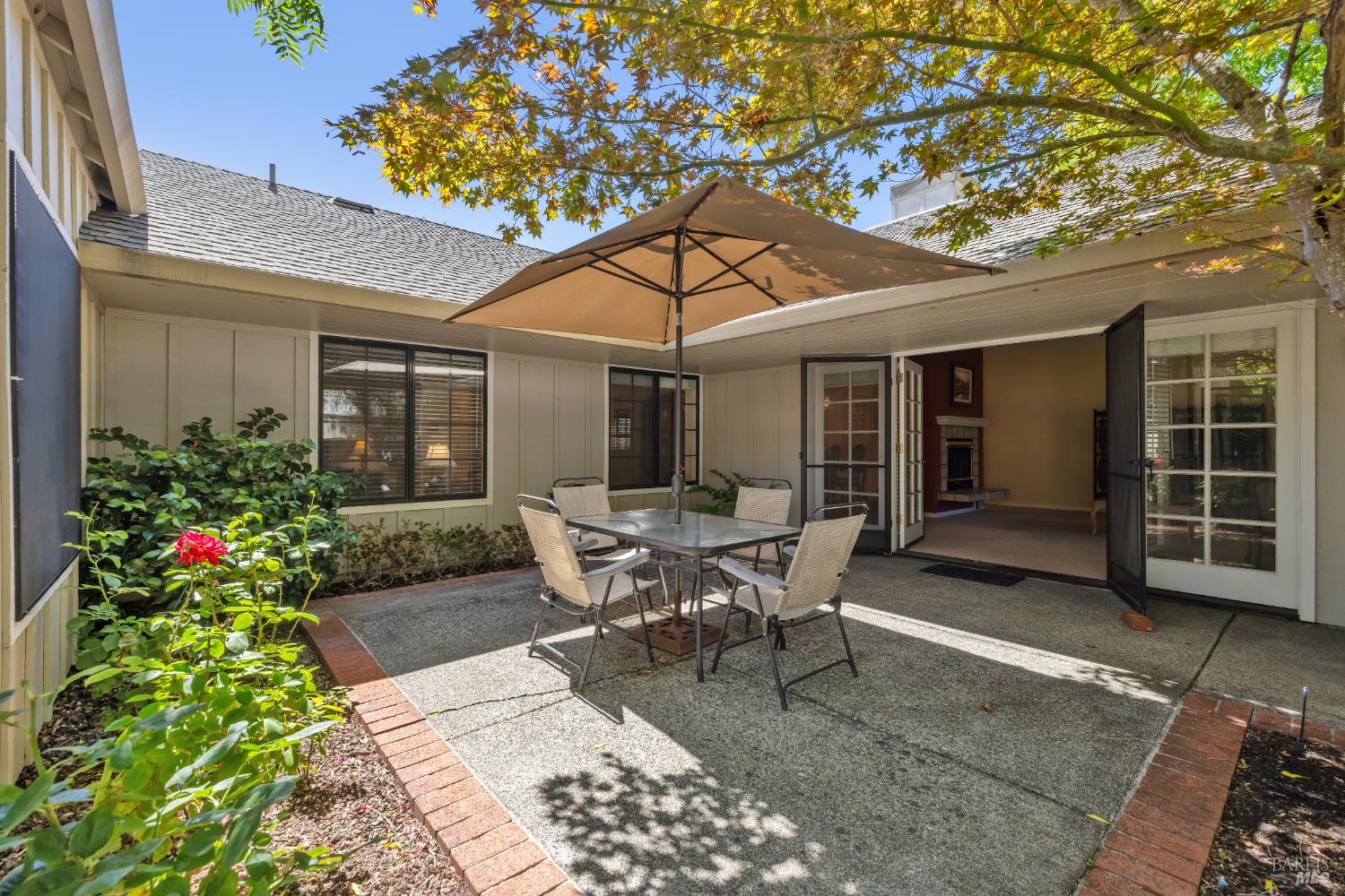 18509 Wellesley Ct