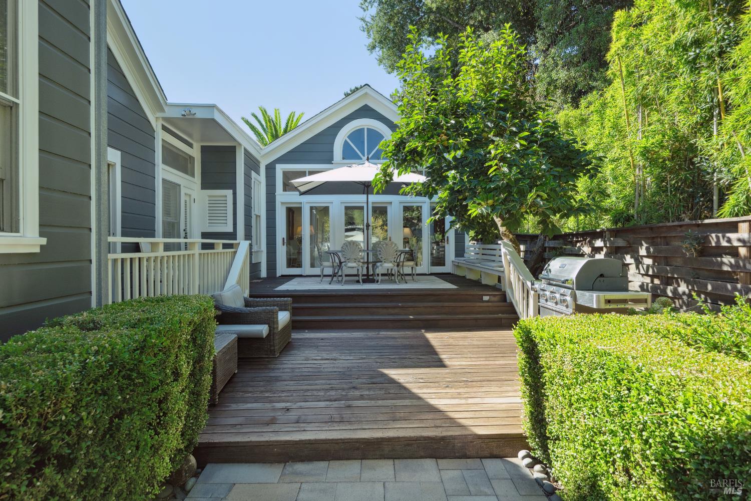 354 East Napa Street