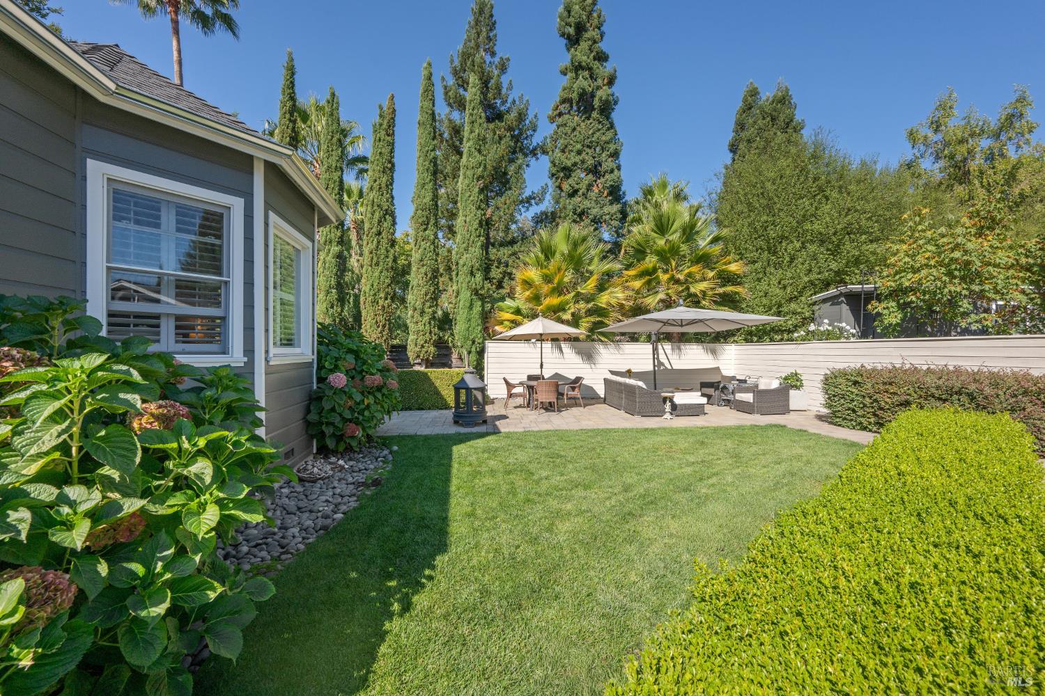 354 E Napa St