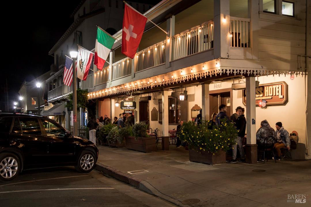 354 East Napa Street