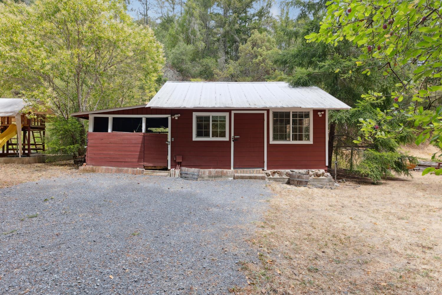 1311 W Dry Creek Rd