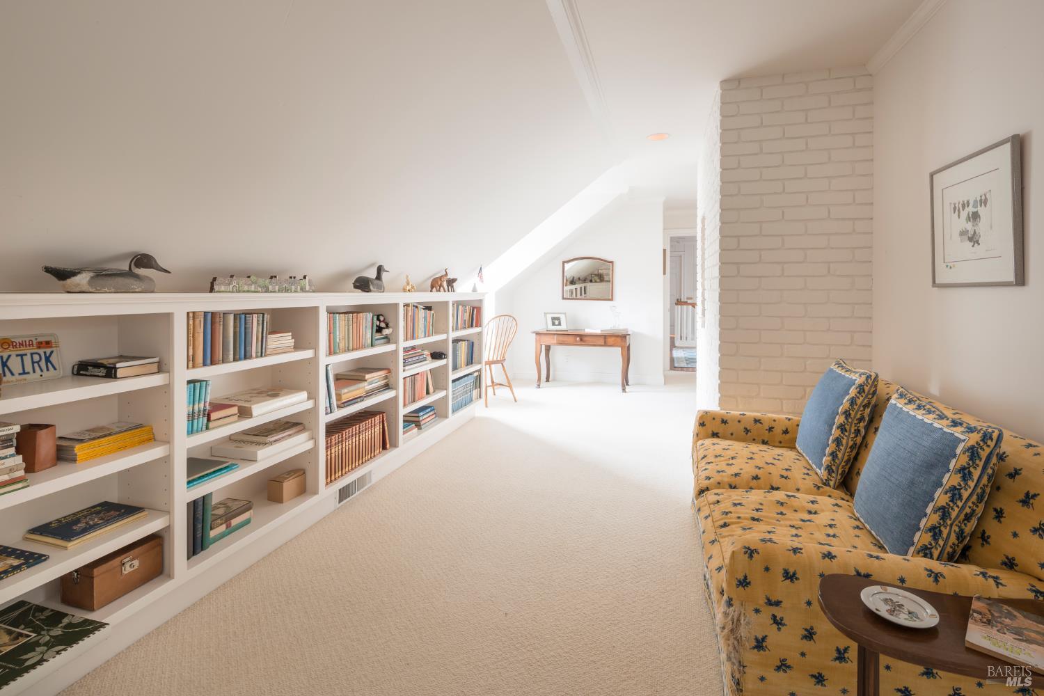 2399 Sobre Vista Road