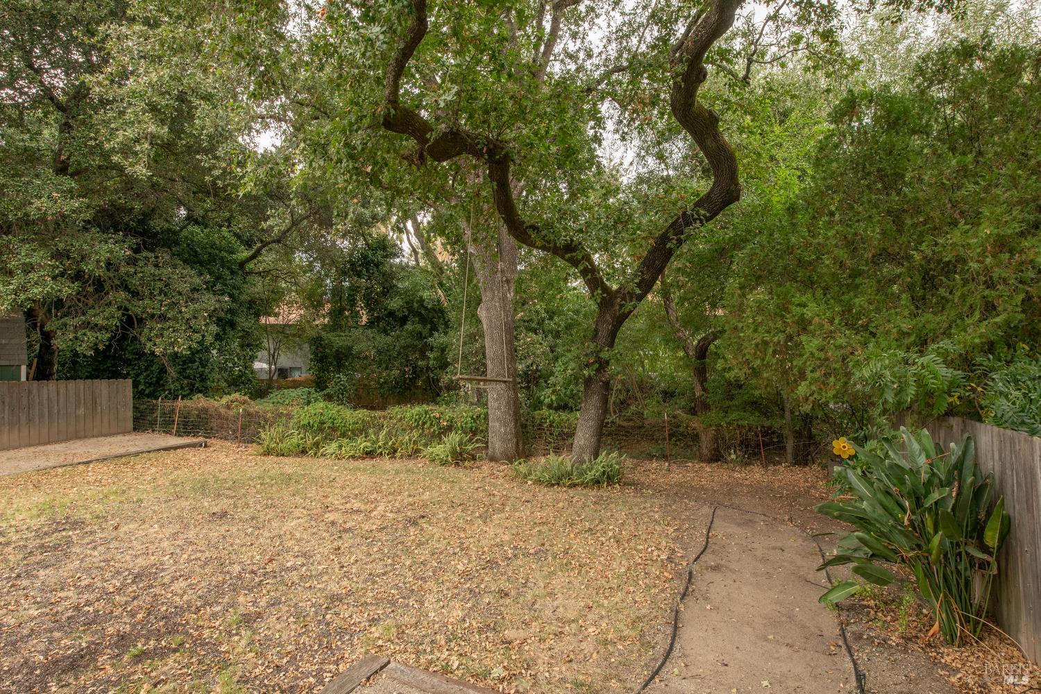 18327 Sierra Dr