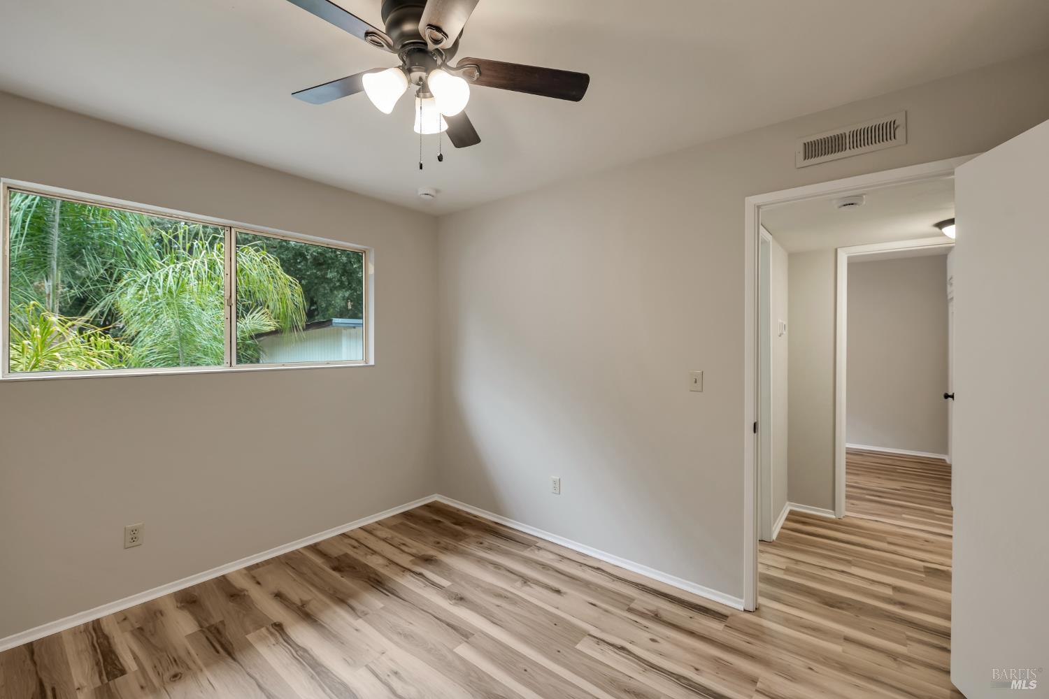 18327 Sierra Dr