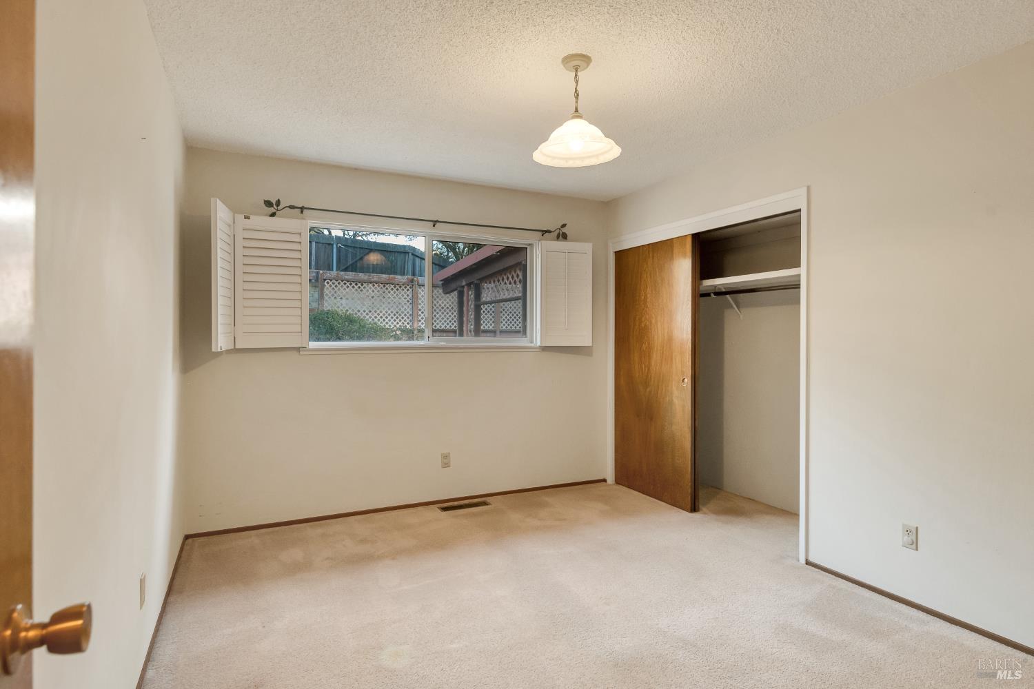 1292 Calle Del Arroyo