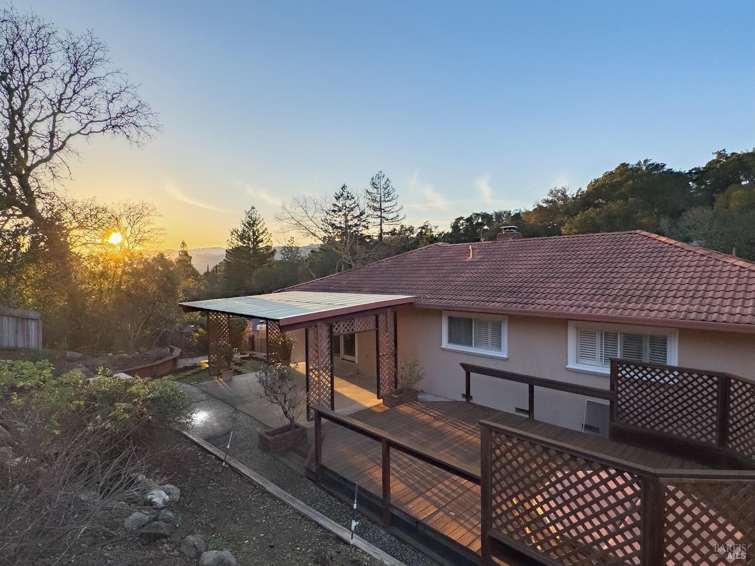 1292 Calle Del Arroyo