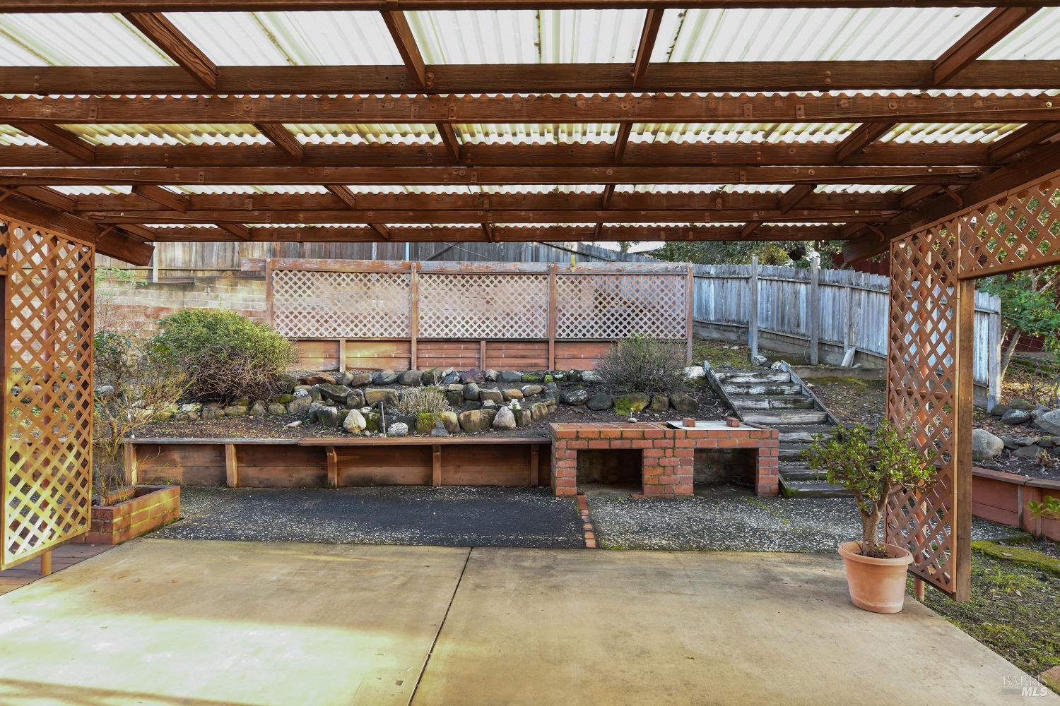 1292 Calle Del Arroyo